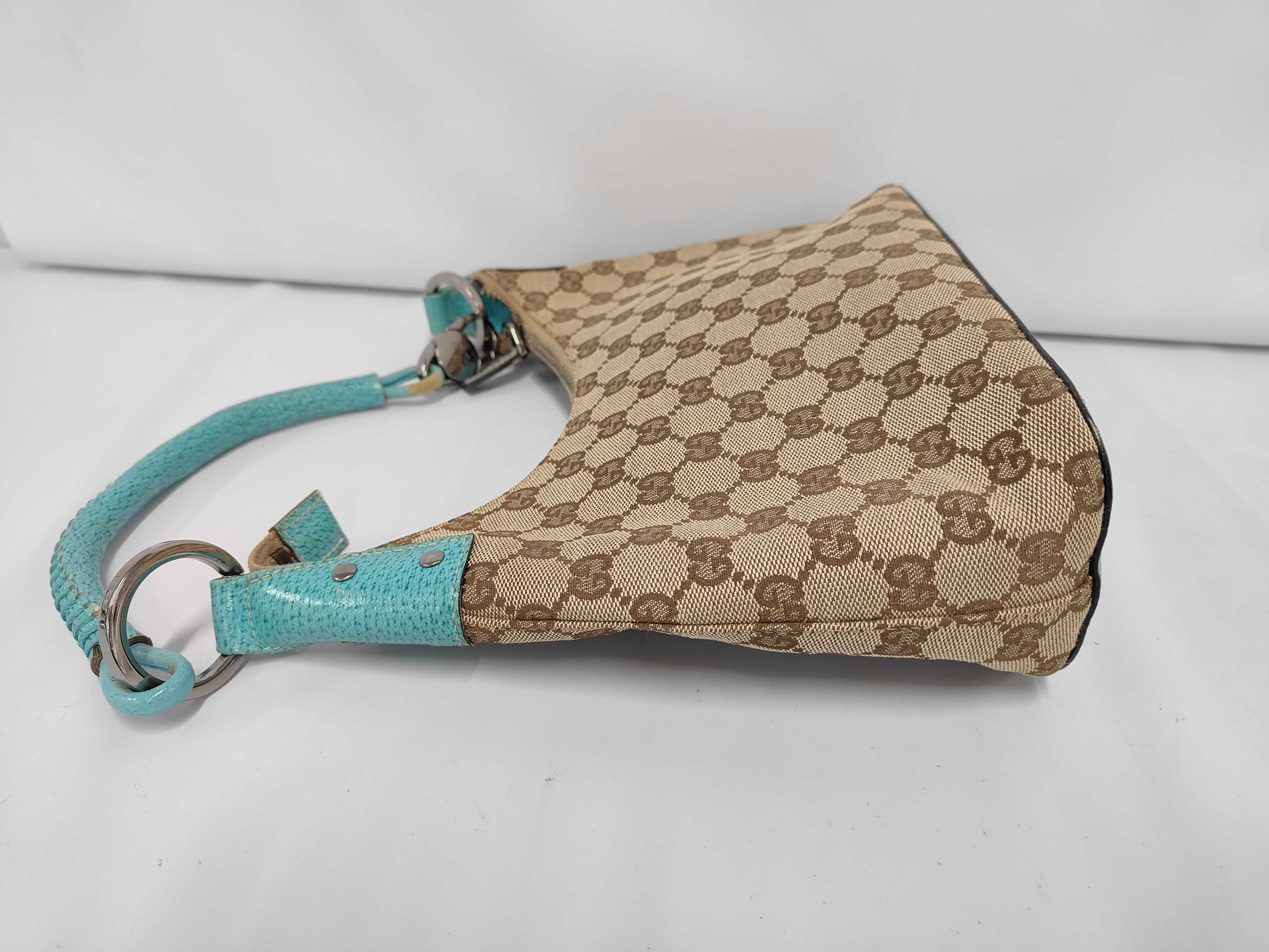 GG Canvas Shoulder Bag — view 10