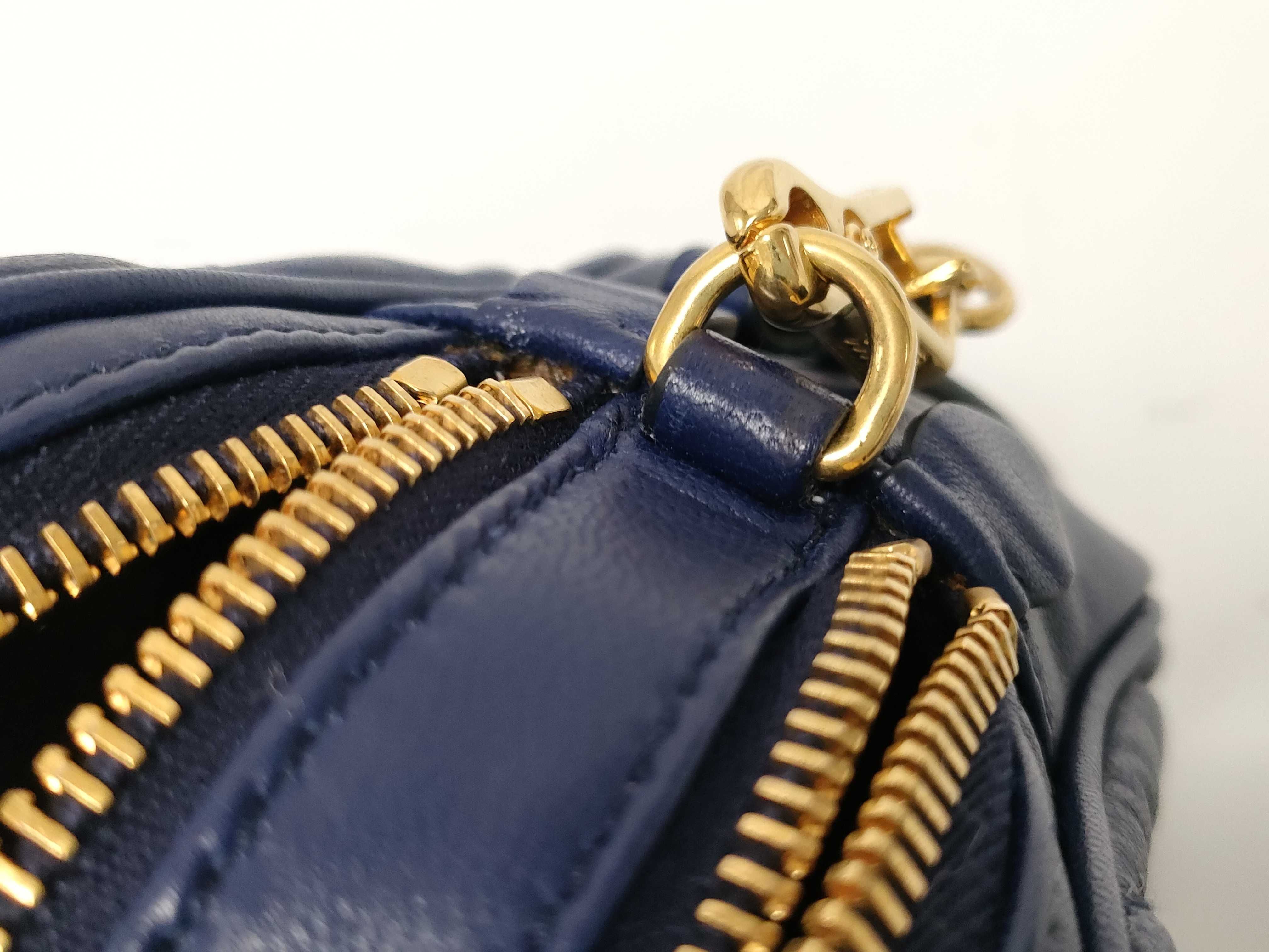 Matelassé Navy Shoulder Bag — view 12