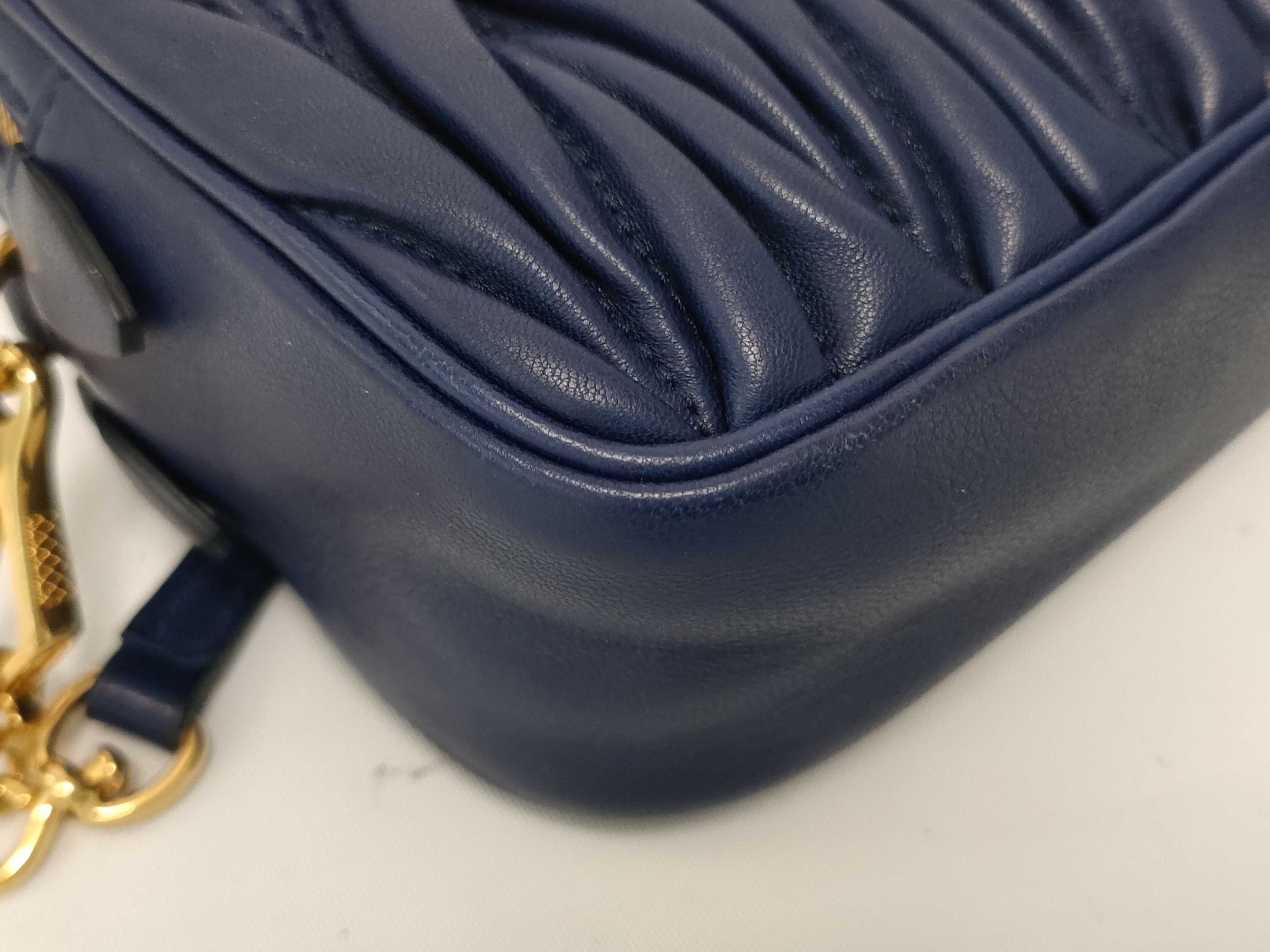 Matelassé Navy Shoulder Bag — view 5