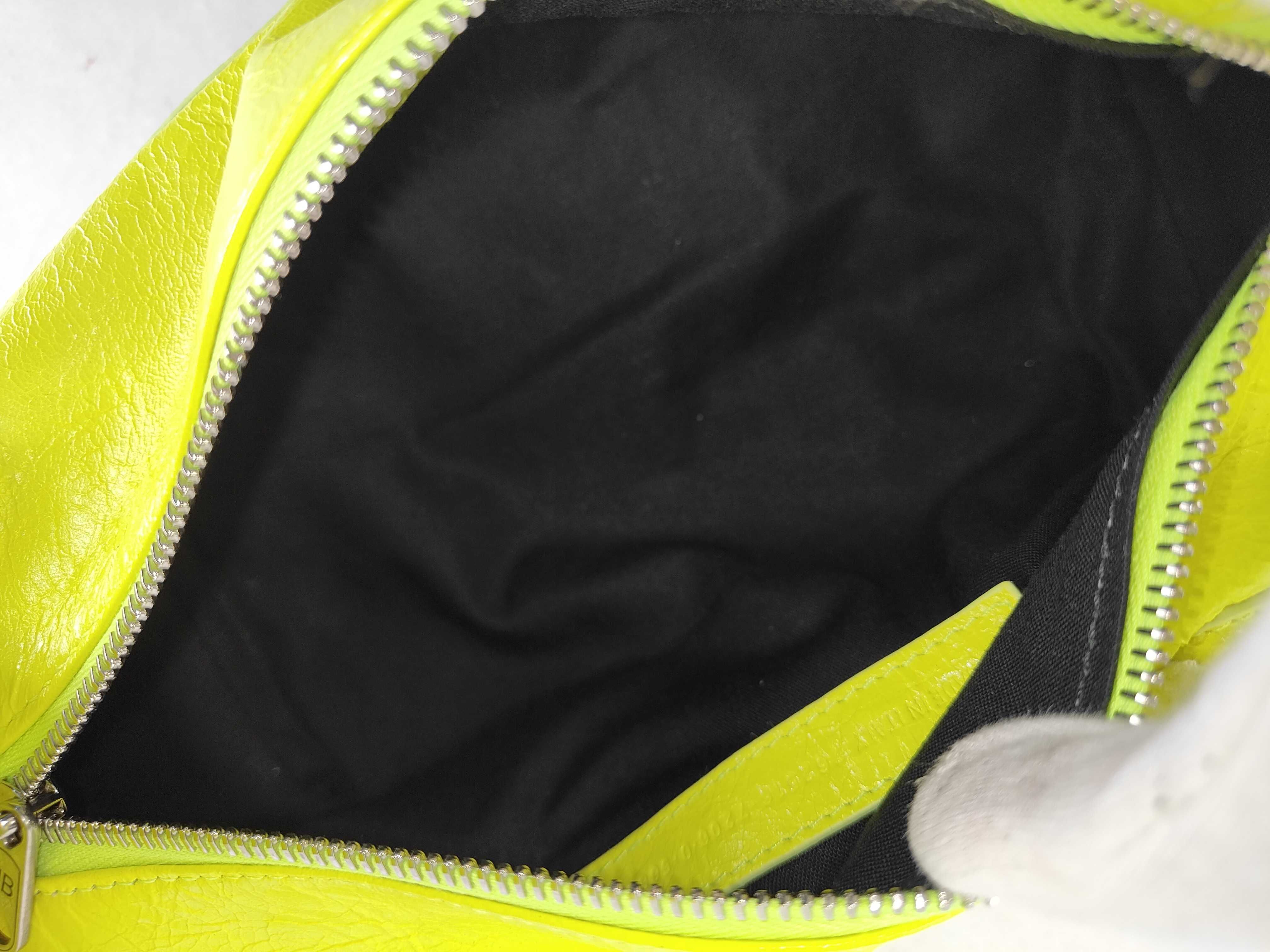 Shoulder Bag — view 10