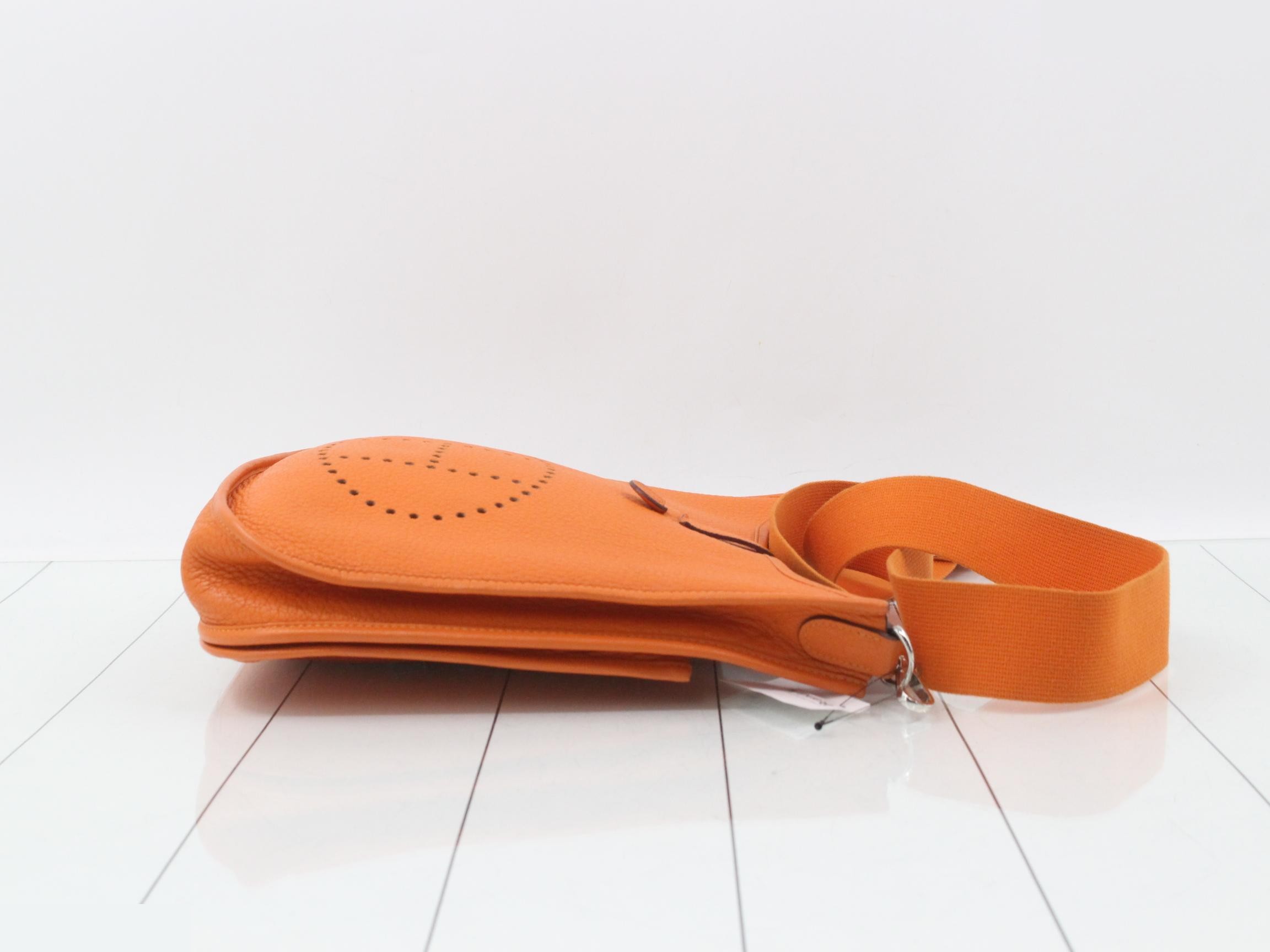 Evelyne 3 PM Shoulder Bag, Leather, L Stamp, Orange — view 3