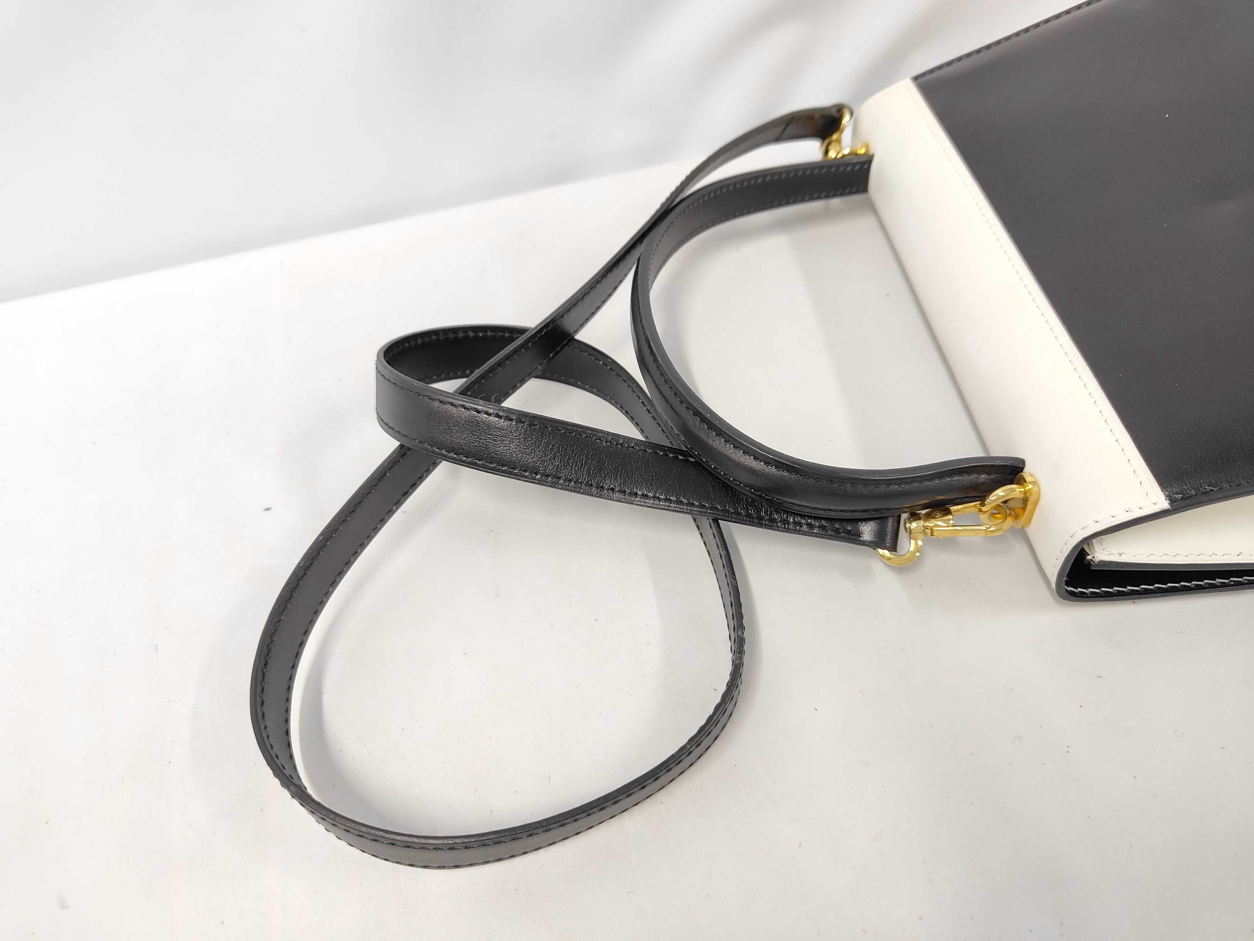 Double Circle Logo 2-Way Leather Handbag — view 5