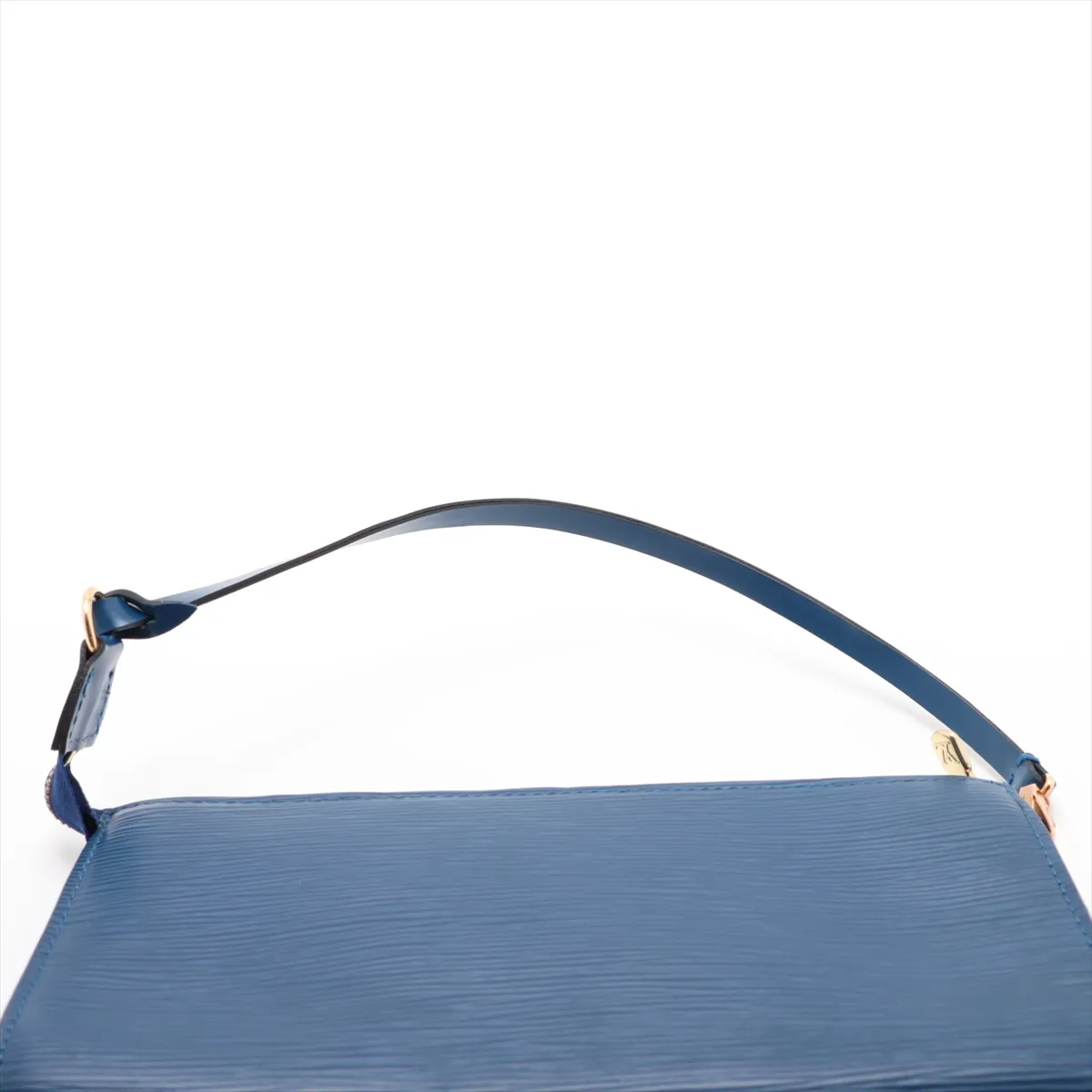Epi Pochette Accessoires M52945 AR0939 Blue — view 6