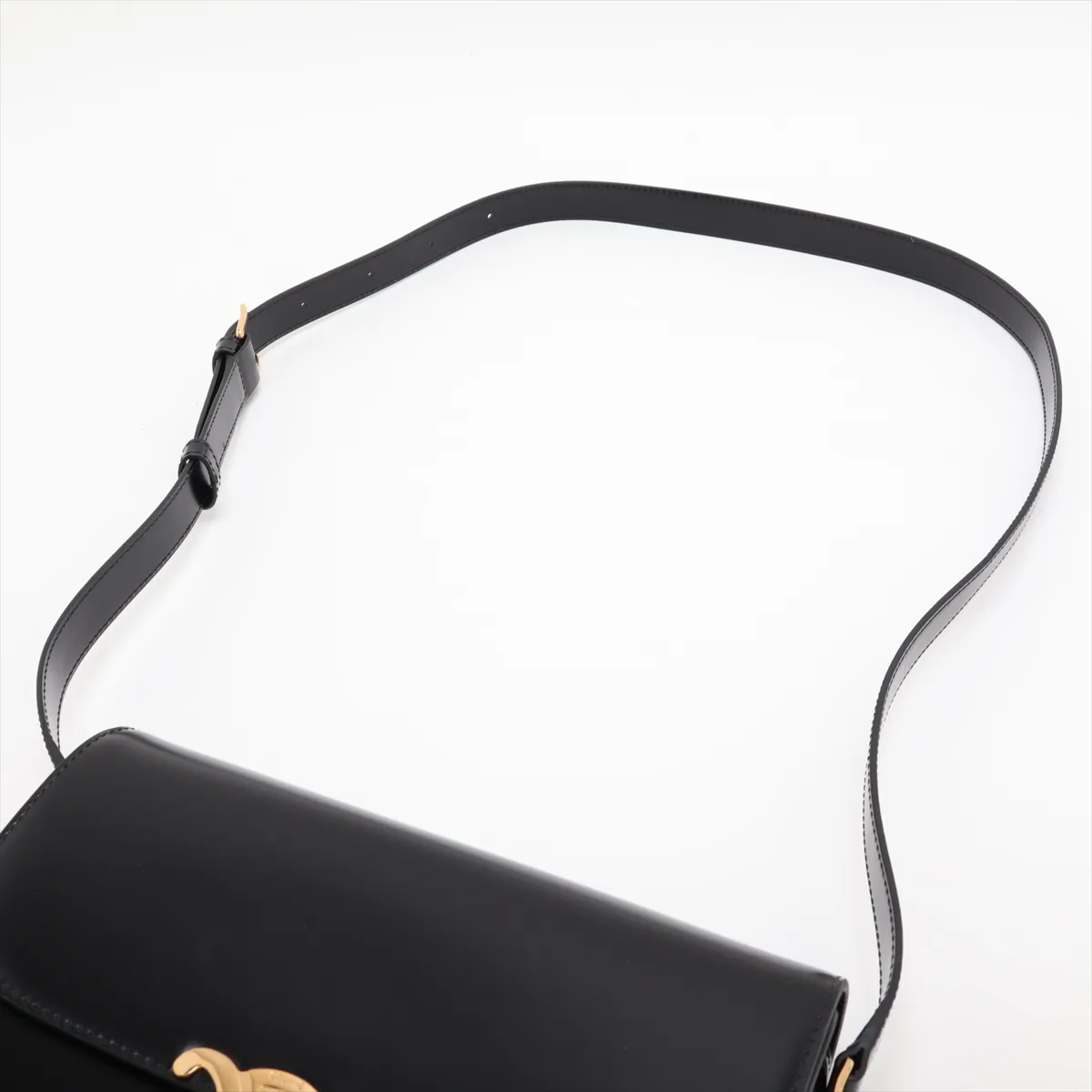 Triomphe Classic Leather Shoulder Bag, Black — view 5