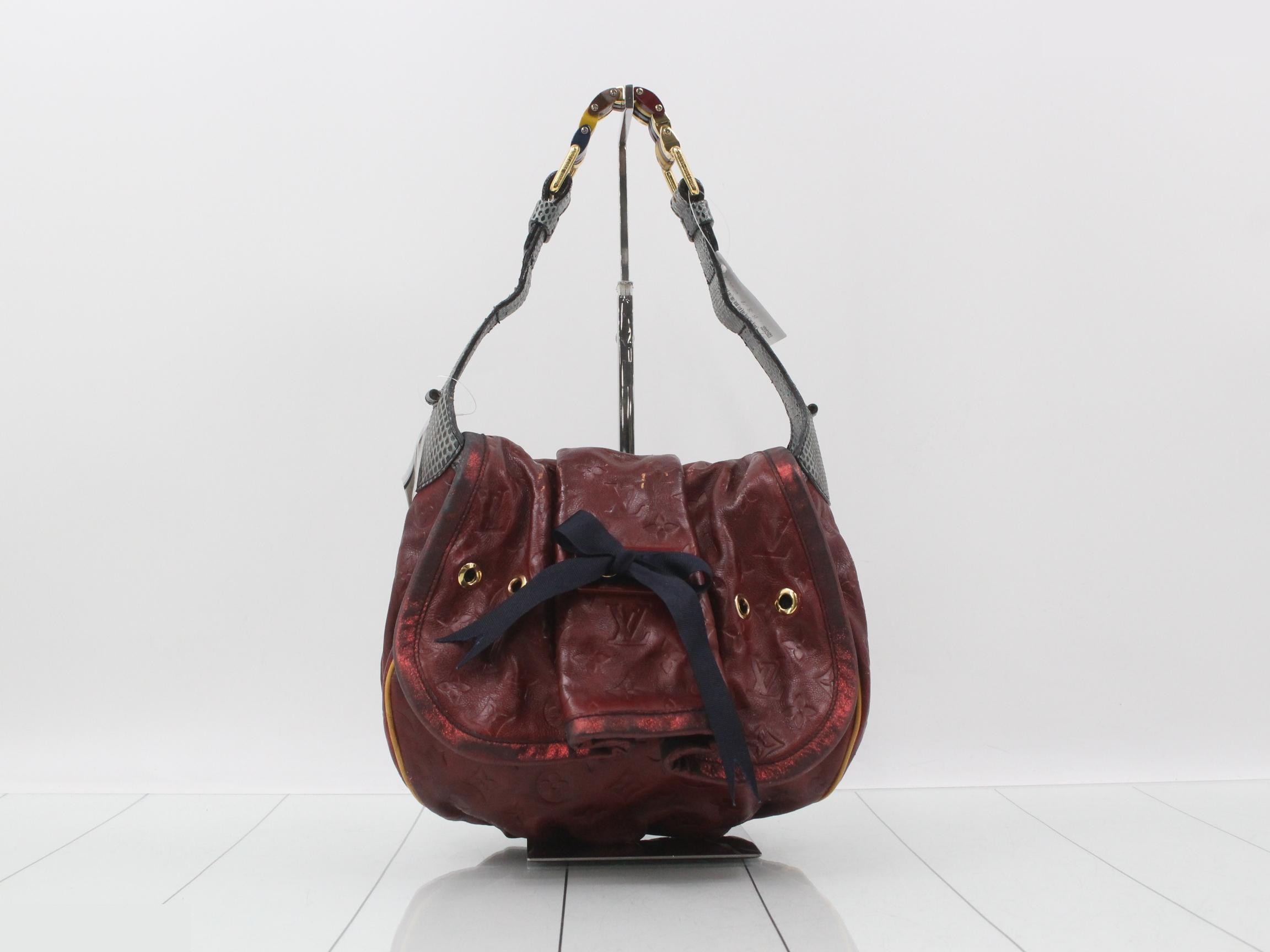 Kalahari PM Shoulder Bag
