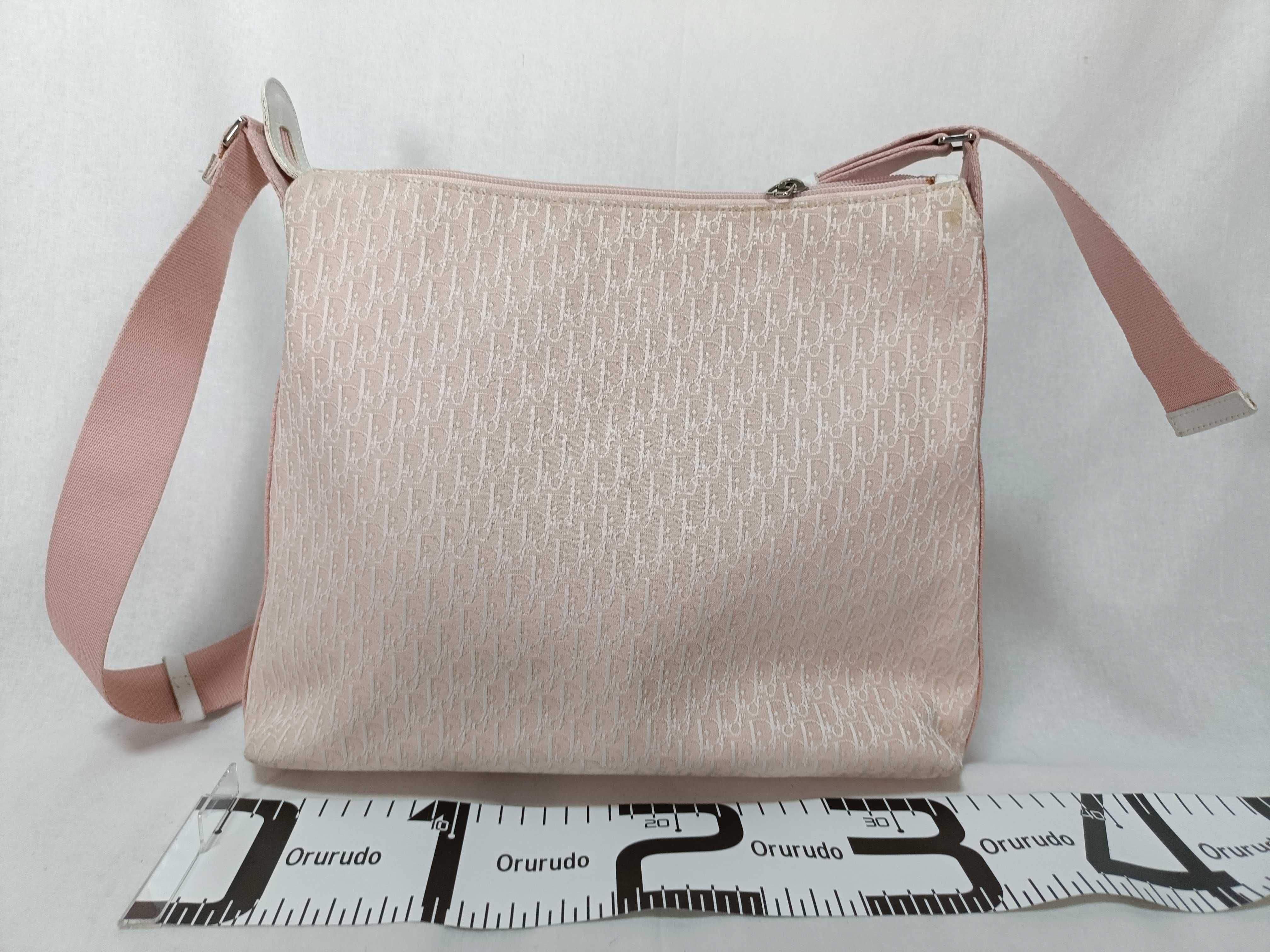 Trotter Jacquard Canvas Pink Shoulder Bag — view 2
