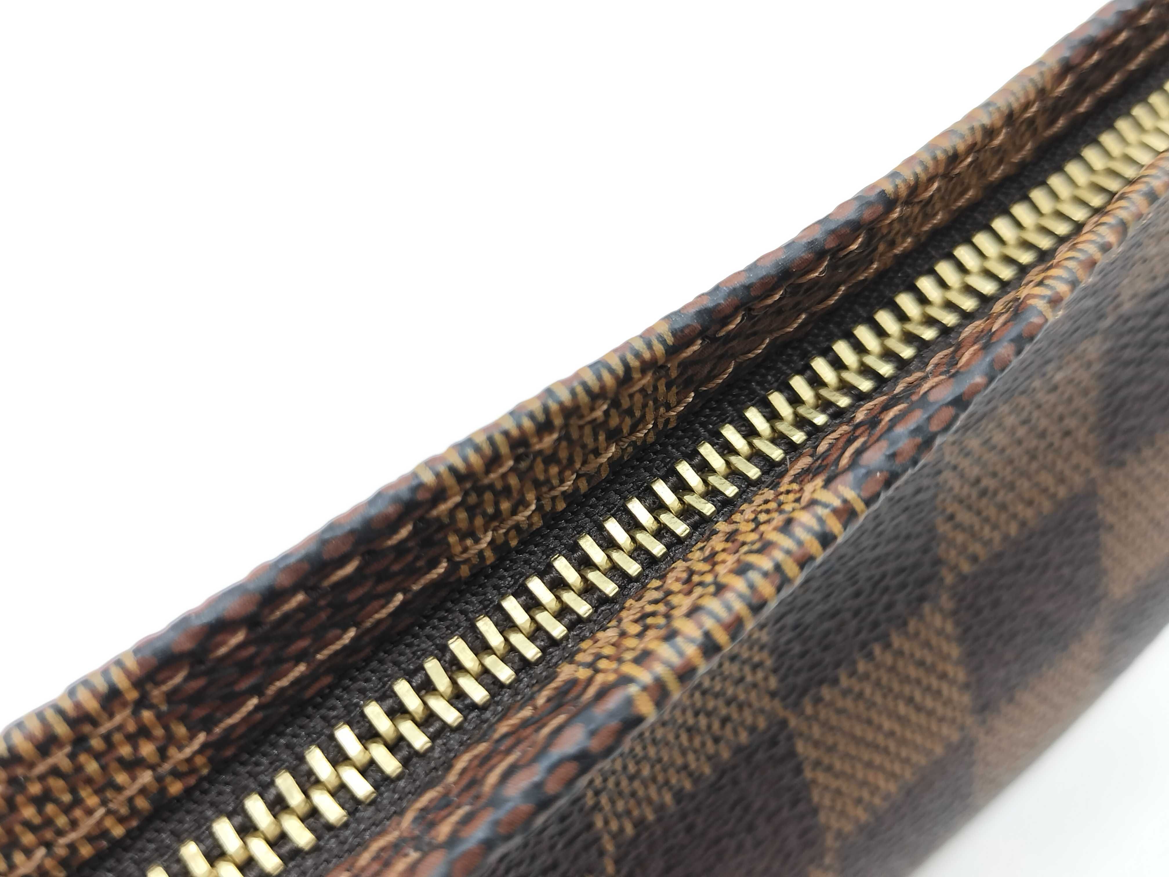 Damier Accessoires Damier N51985 Pouch — view 9