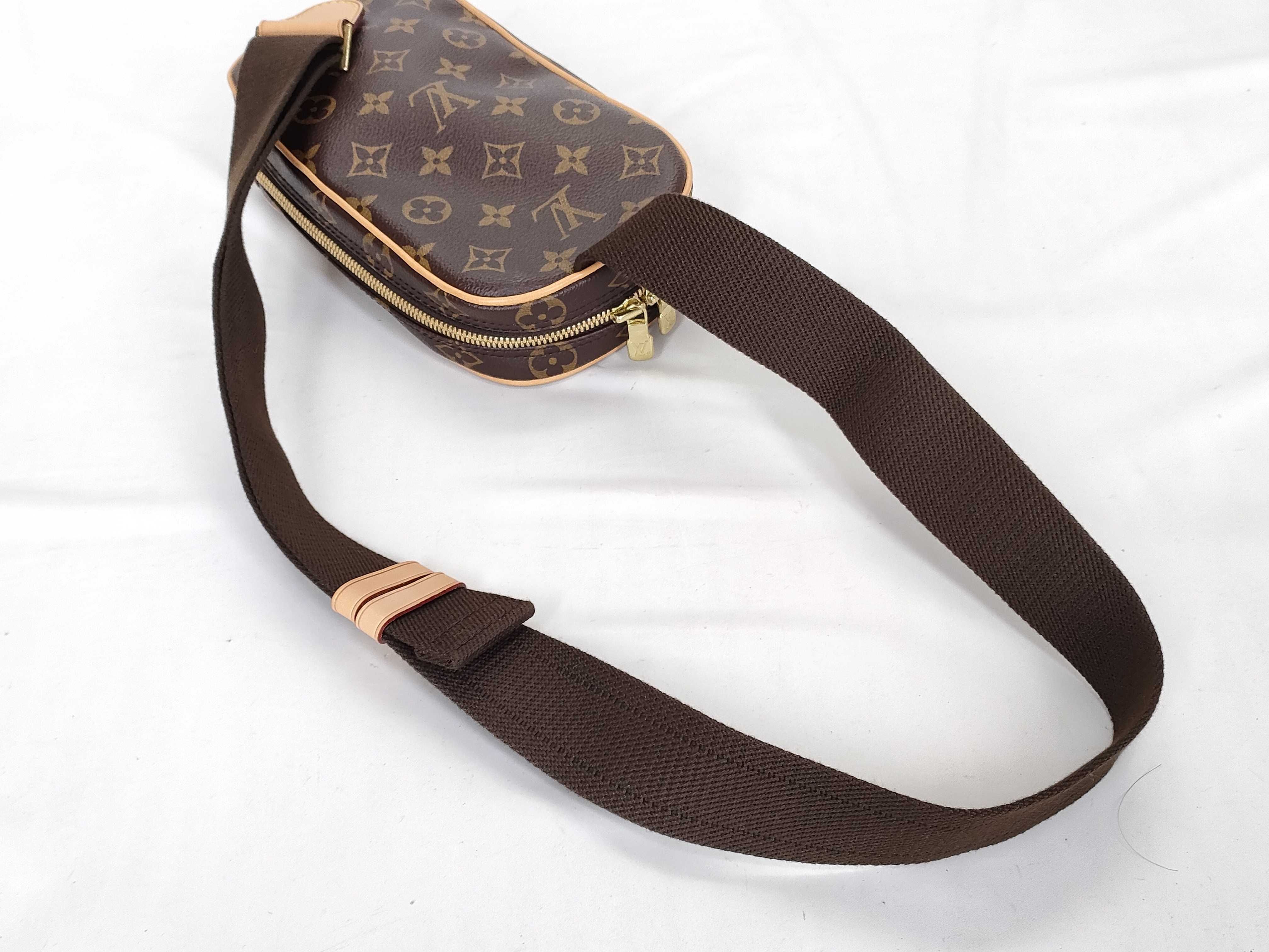 Monogram Pochette Gange M51870 CA0132 Brown Shoulder Bag — view 3
