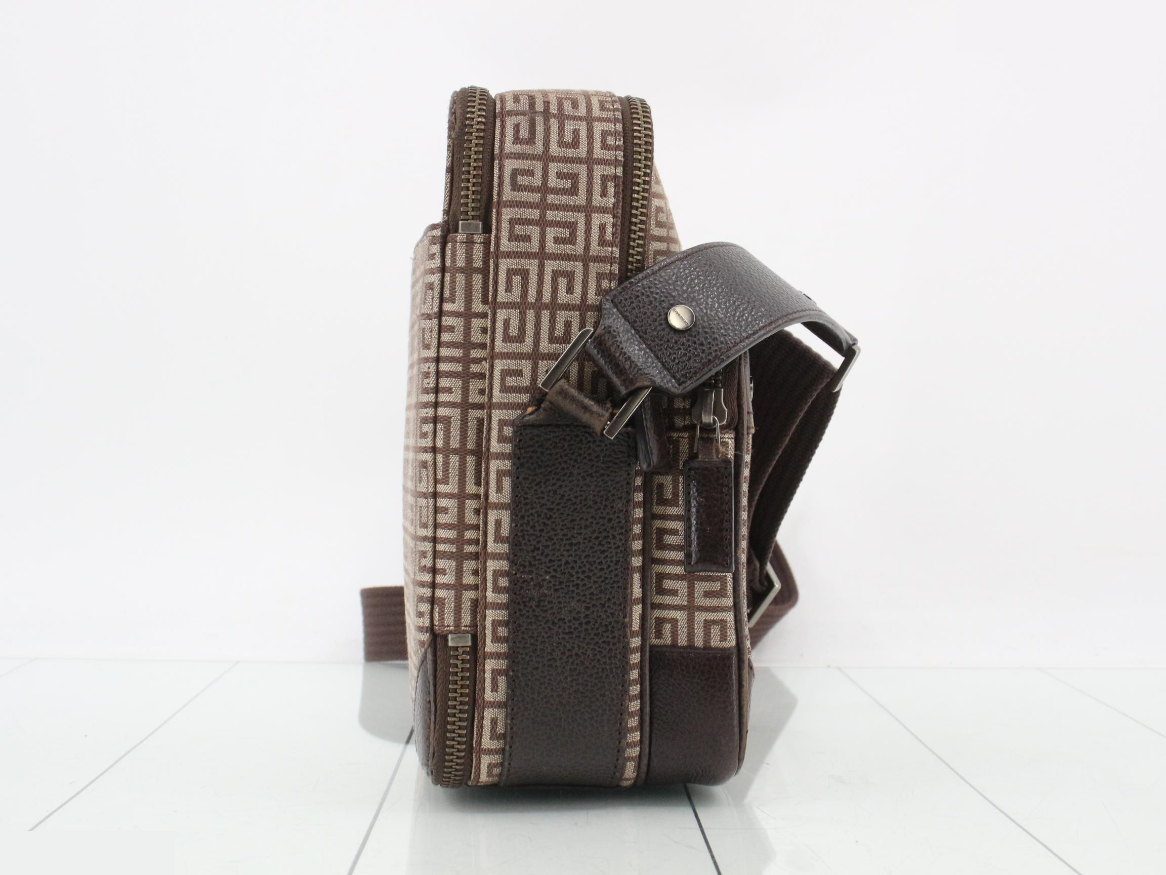 canvas all-over print shoulder bag, brown — view 4