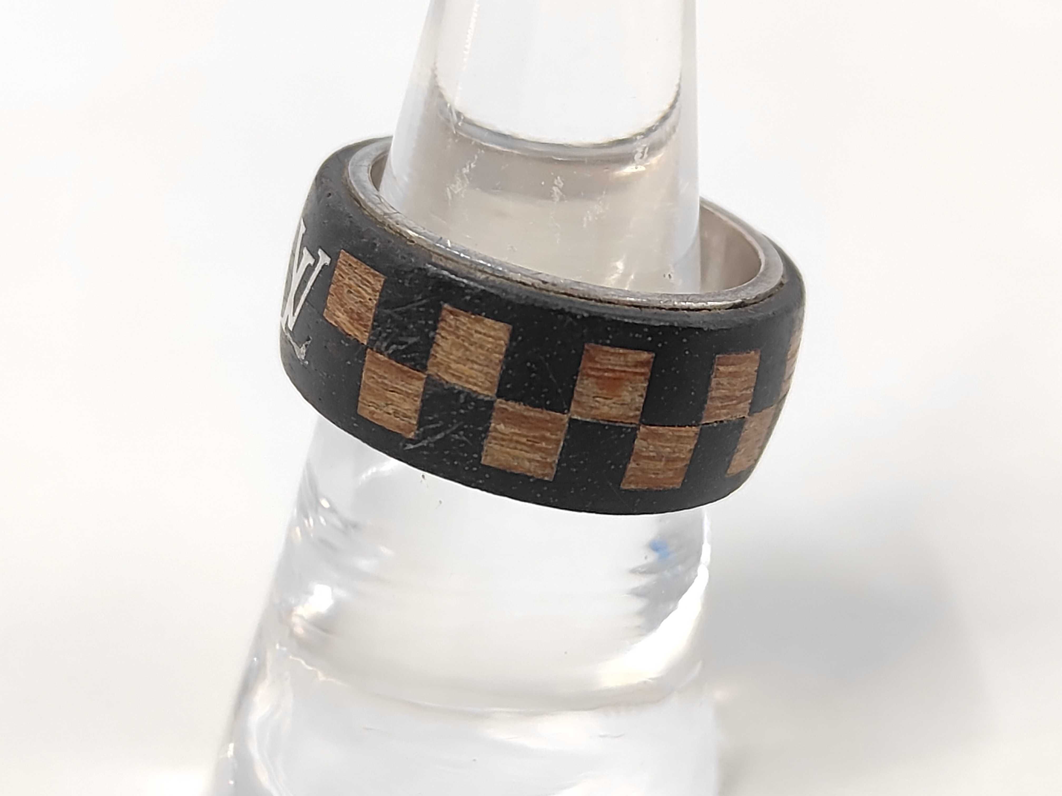 LOUIS VUITTON) Damier / Damier / Ring / Wood Ring — view 2