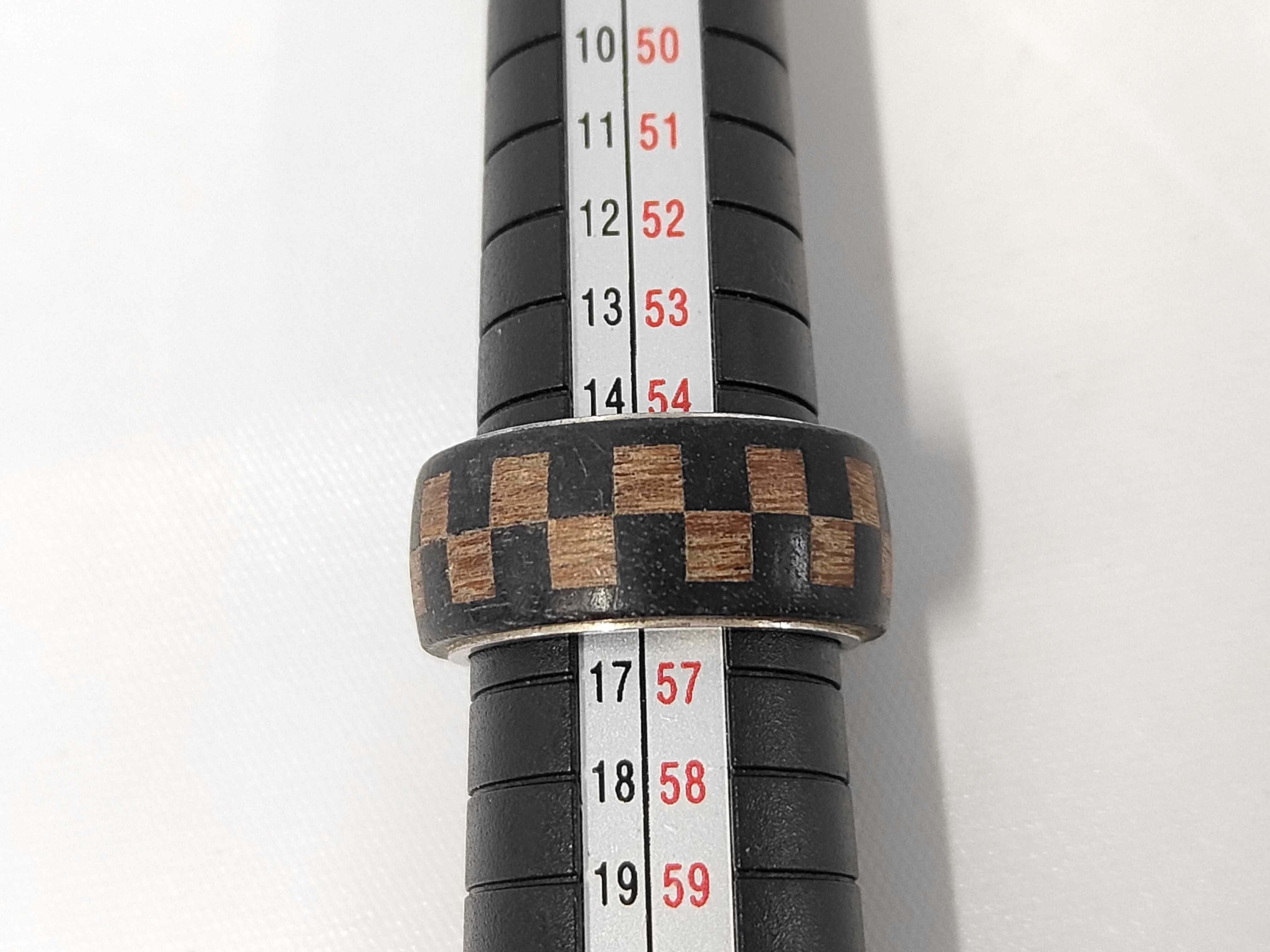 LOUIS VUITTON) Damier / Damier / Ring / Wood Ring — view 9