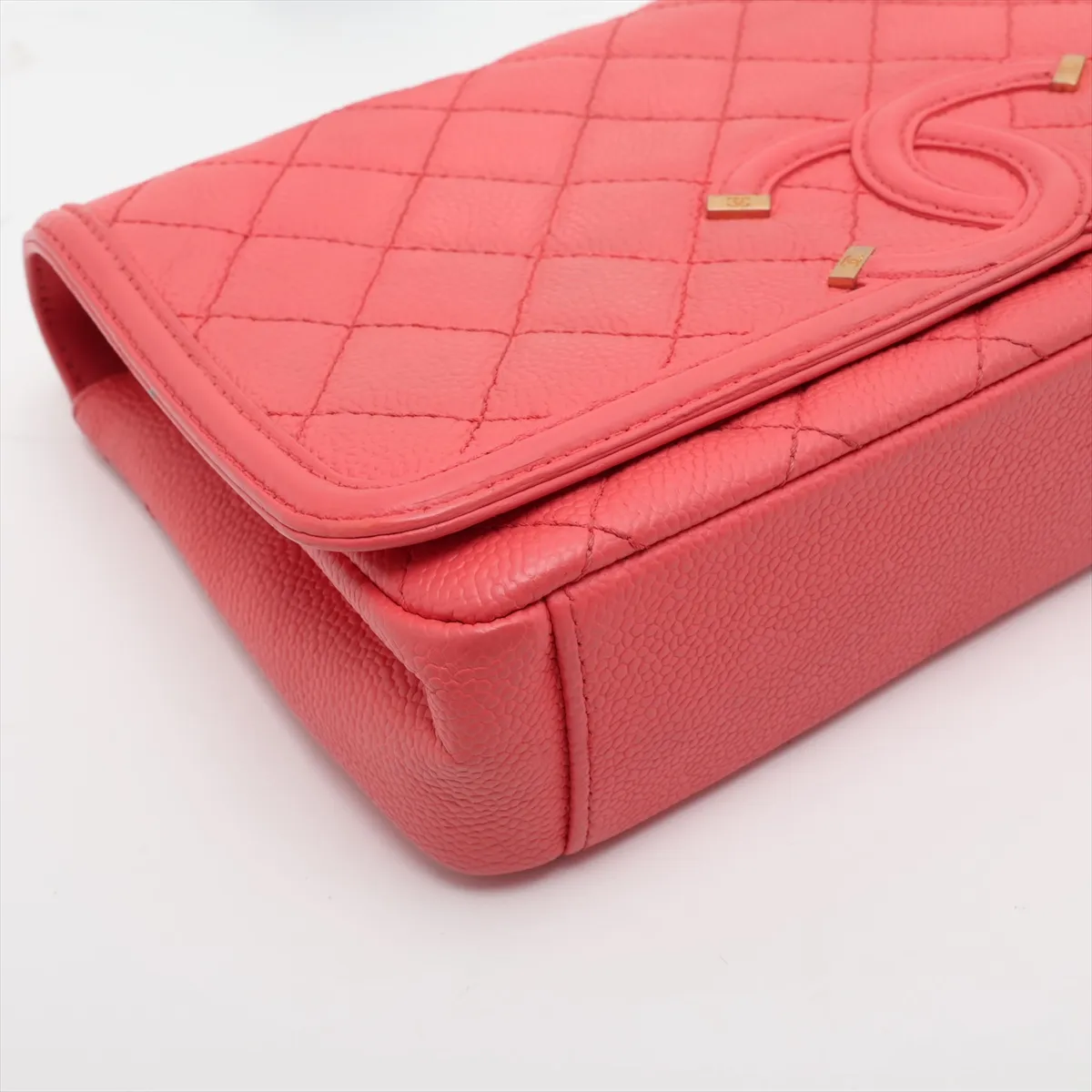 CC Filigree Caviar Skin Single Flap Double Chain Bag, Pink with Gold Hardware, 23913177, serial number in the 23 range. — view 4