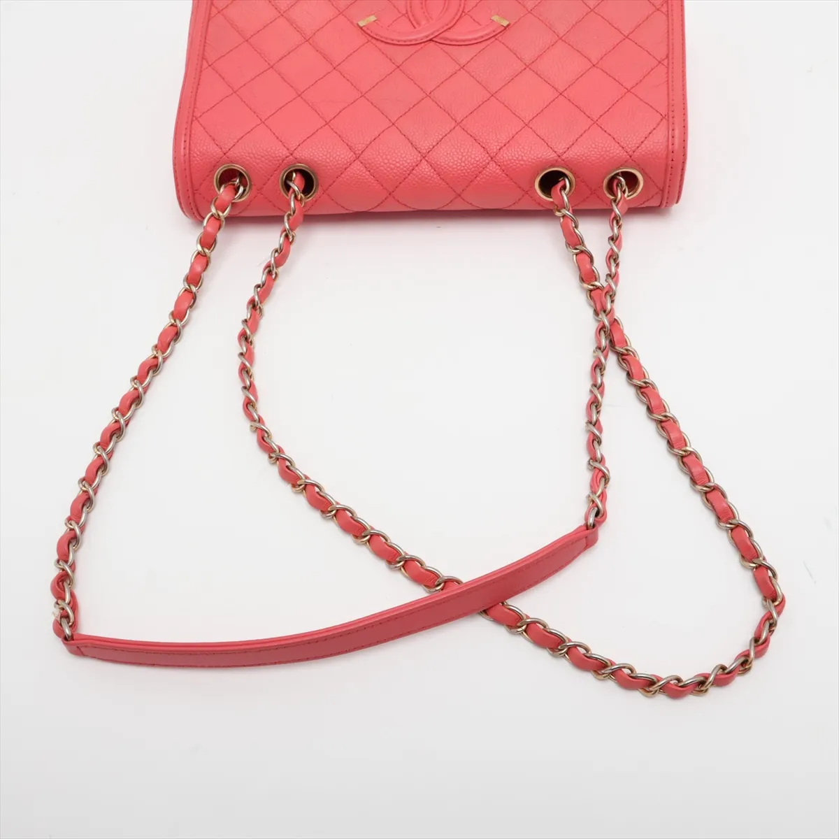 CC Filigree Caviar Skin Single Flap Double Chain Bag, Pink with Gold Hardware, 23913177, serial number in the 23 range. — view 5