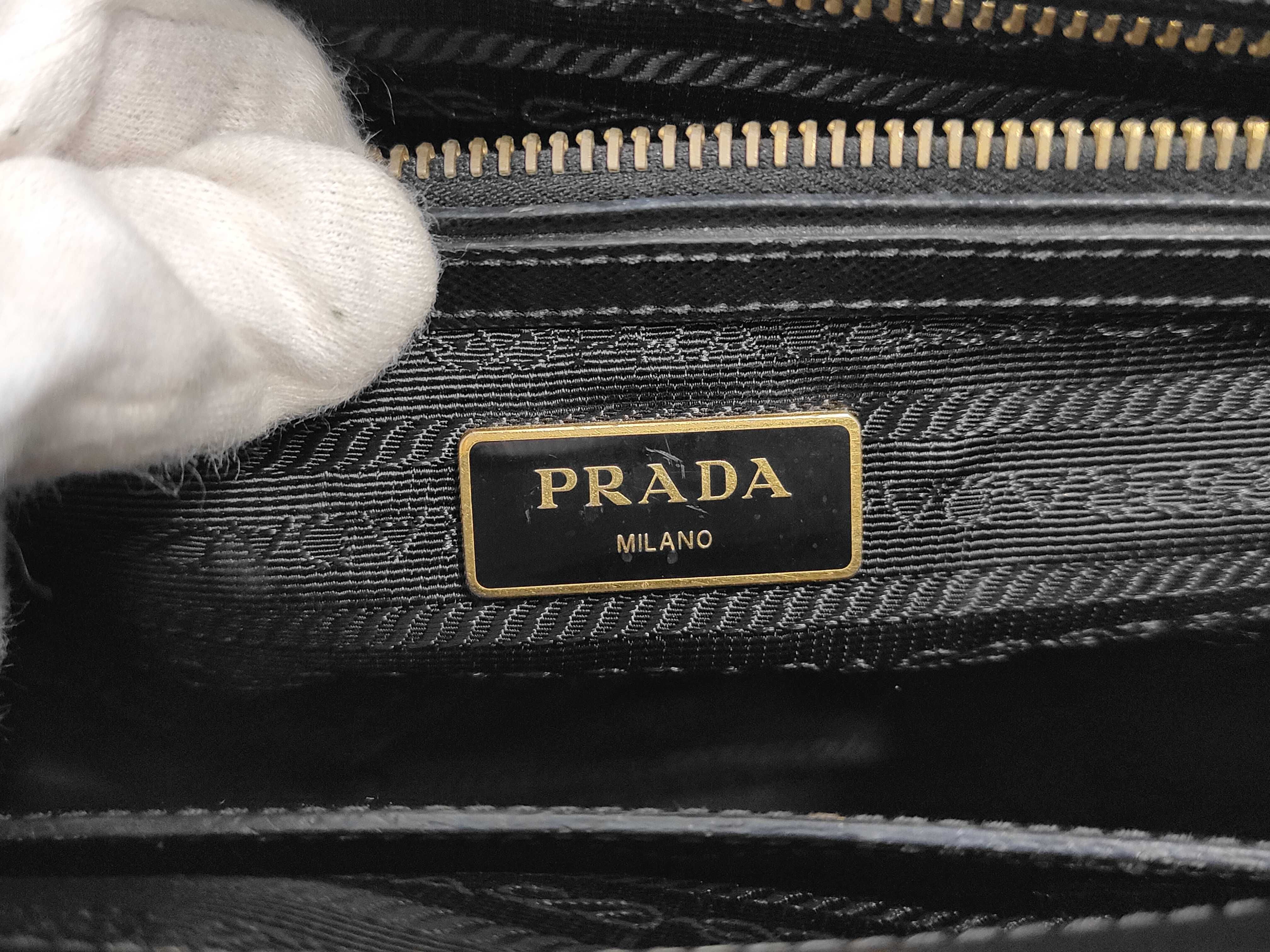 Saffiano Galleria Medium Handbag — view 8