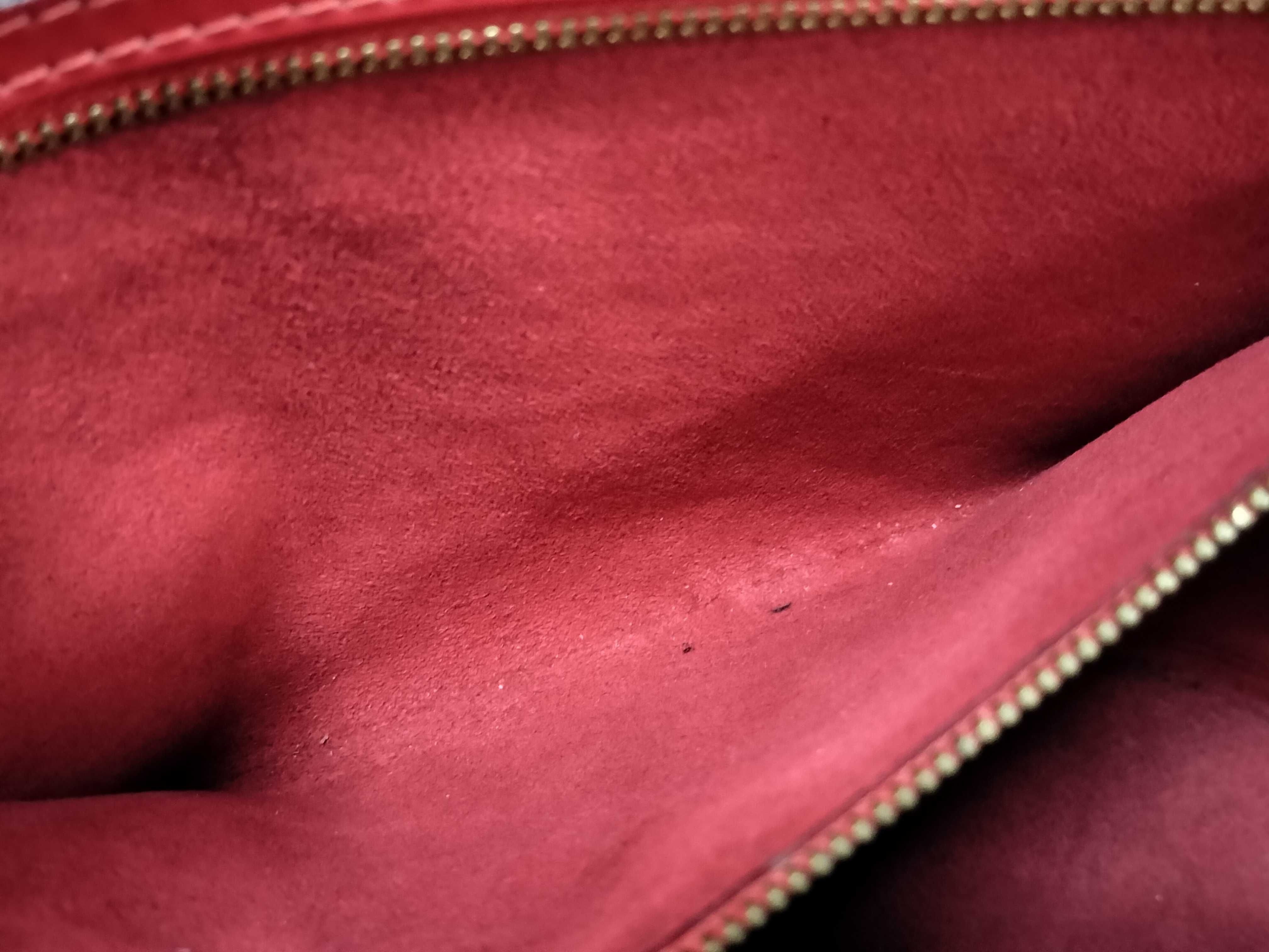Epi Leather Saint Jacques Epi Leather Tote Bag/Shoulder Bag (Red, M52267) — view 11