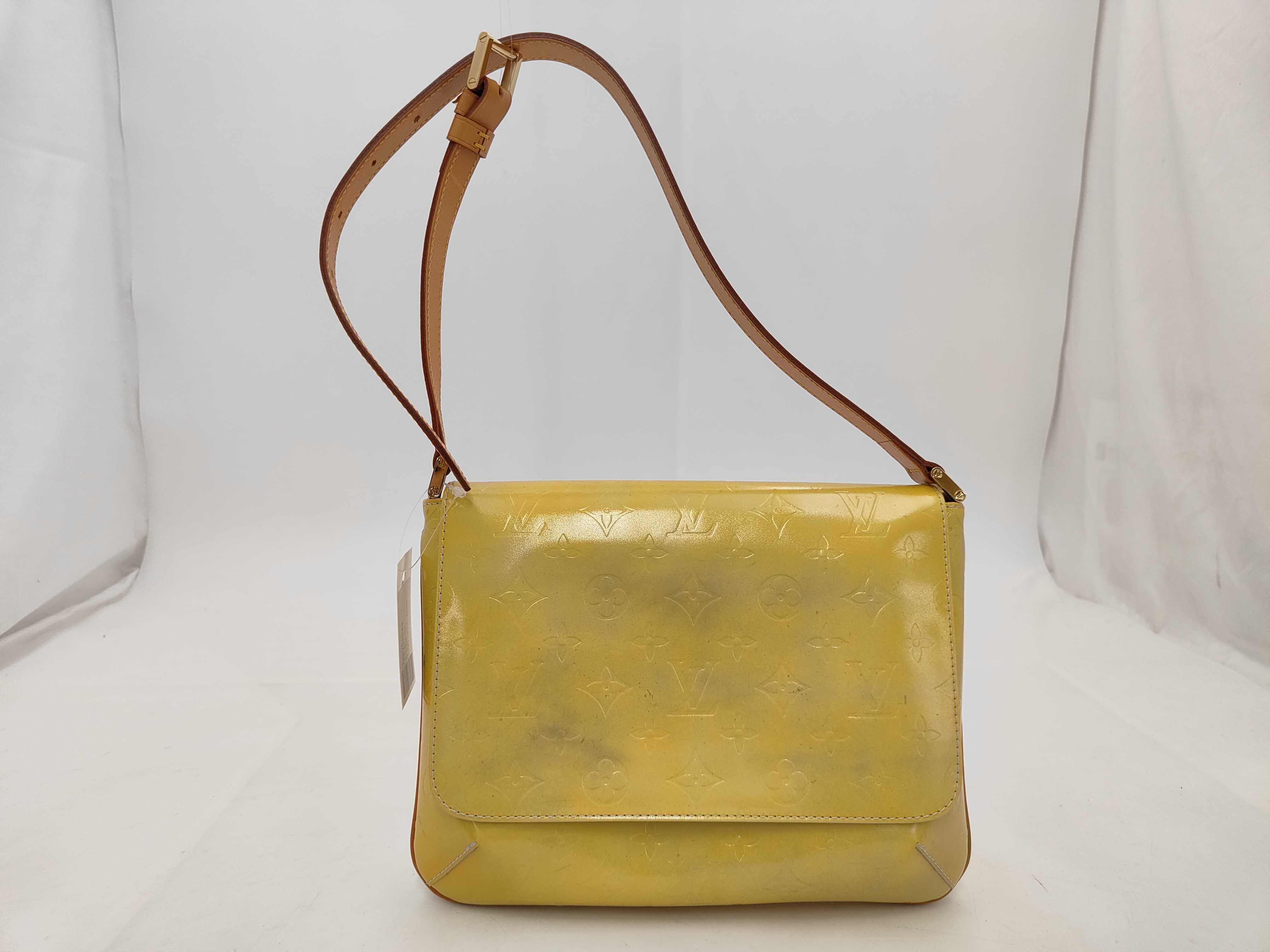 Vernis Thompson Street Shoulder Bag