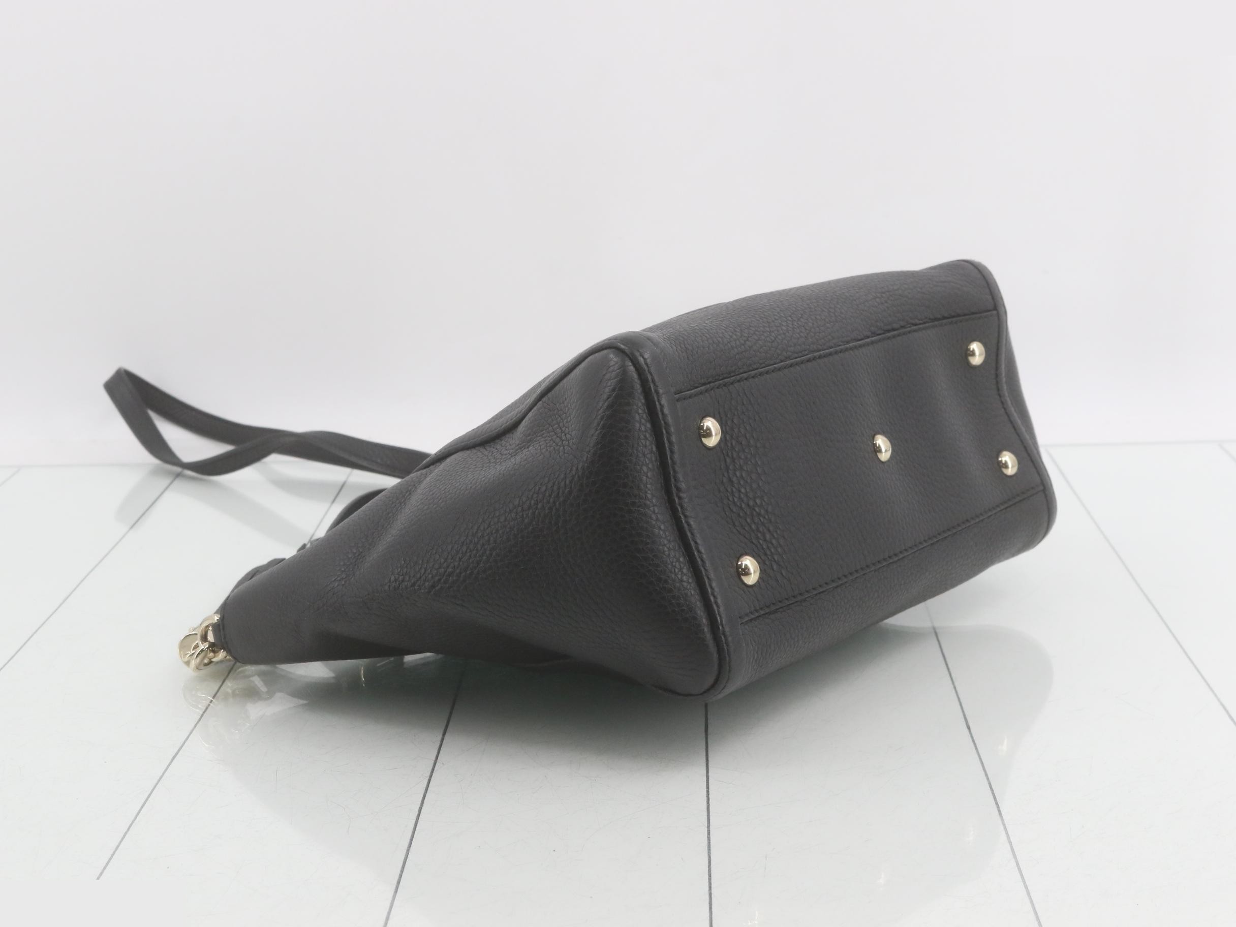 Soho Leather 2-Way Shoulder/Tote Bag, Black — view 5