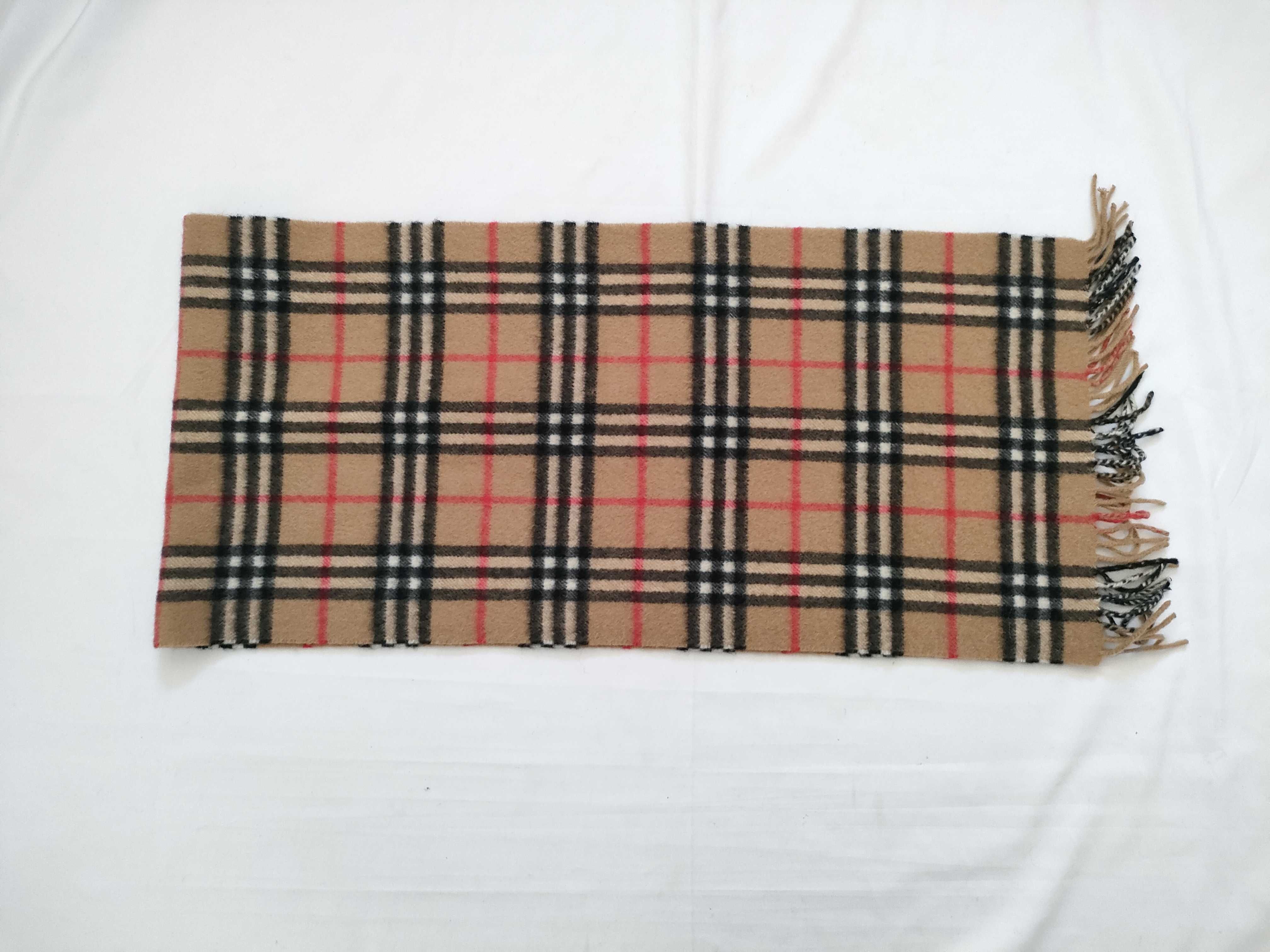 100% Cashmere Scarf, Nova Check Pattern, and other accessories.