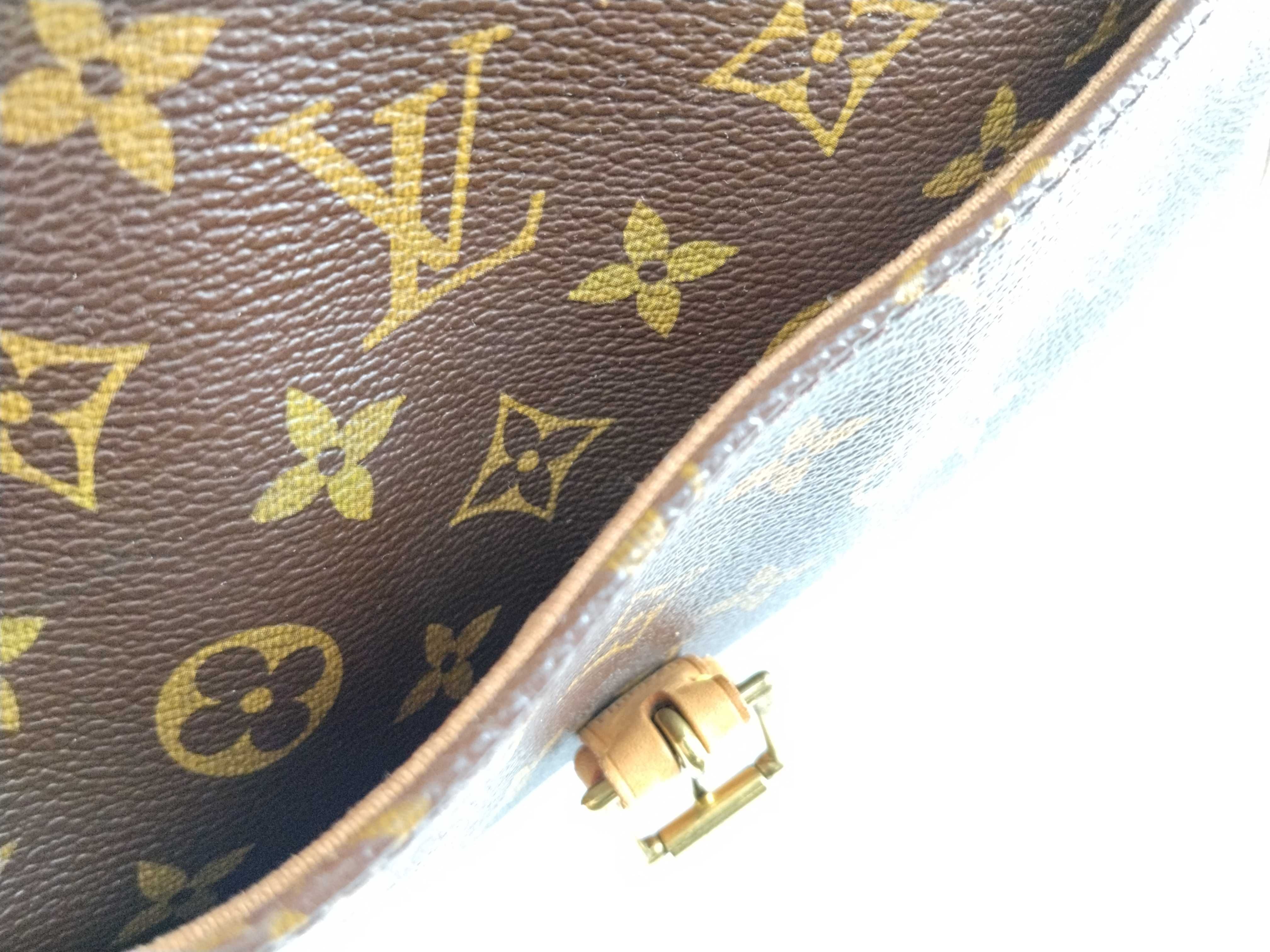 Monogram Sologne M42250 TH0076 Shoulder Bag — view 15