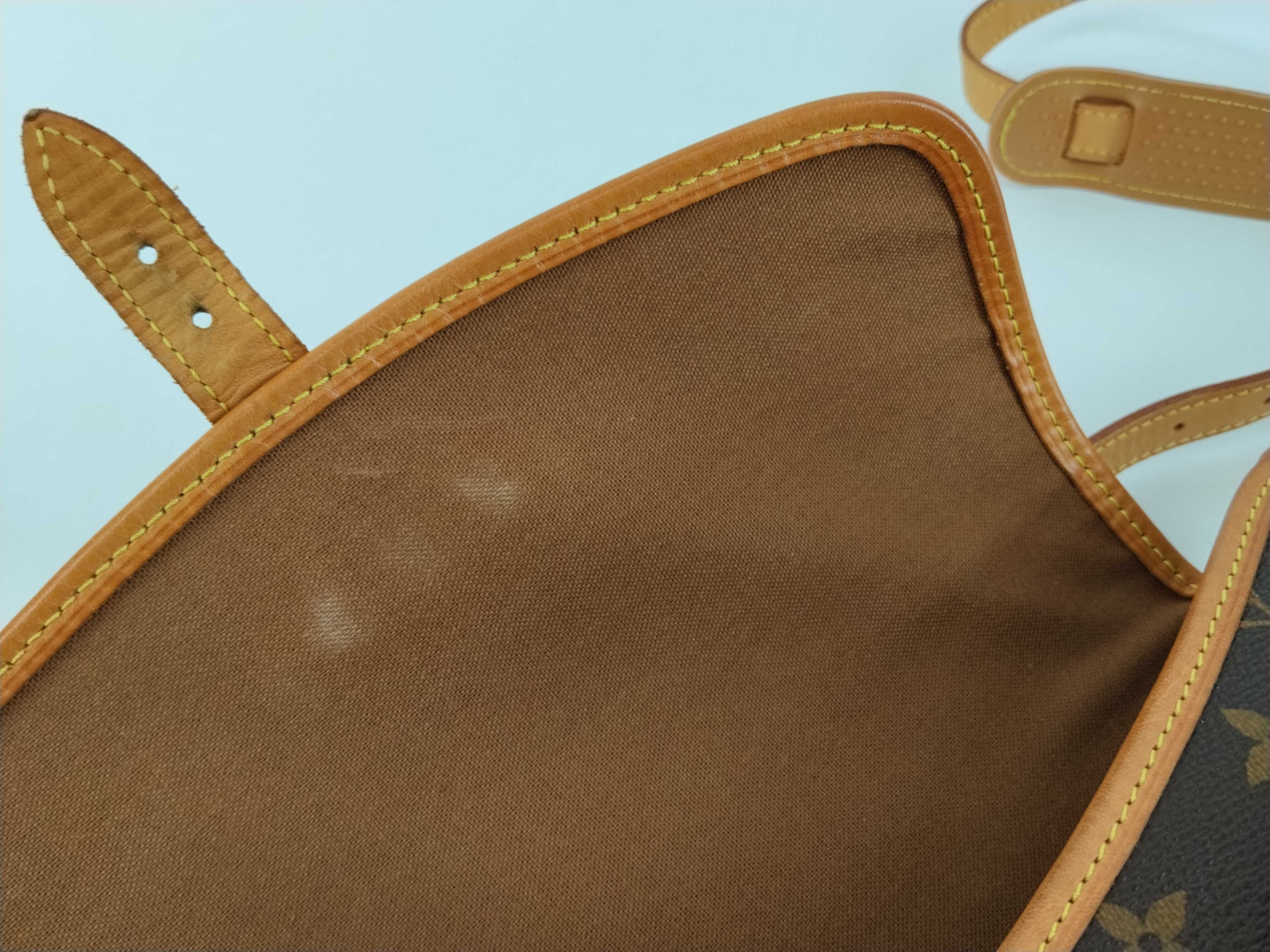 Monogram Sologne M42250 TH0076 Shoulder Bag — view 9