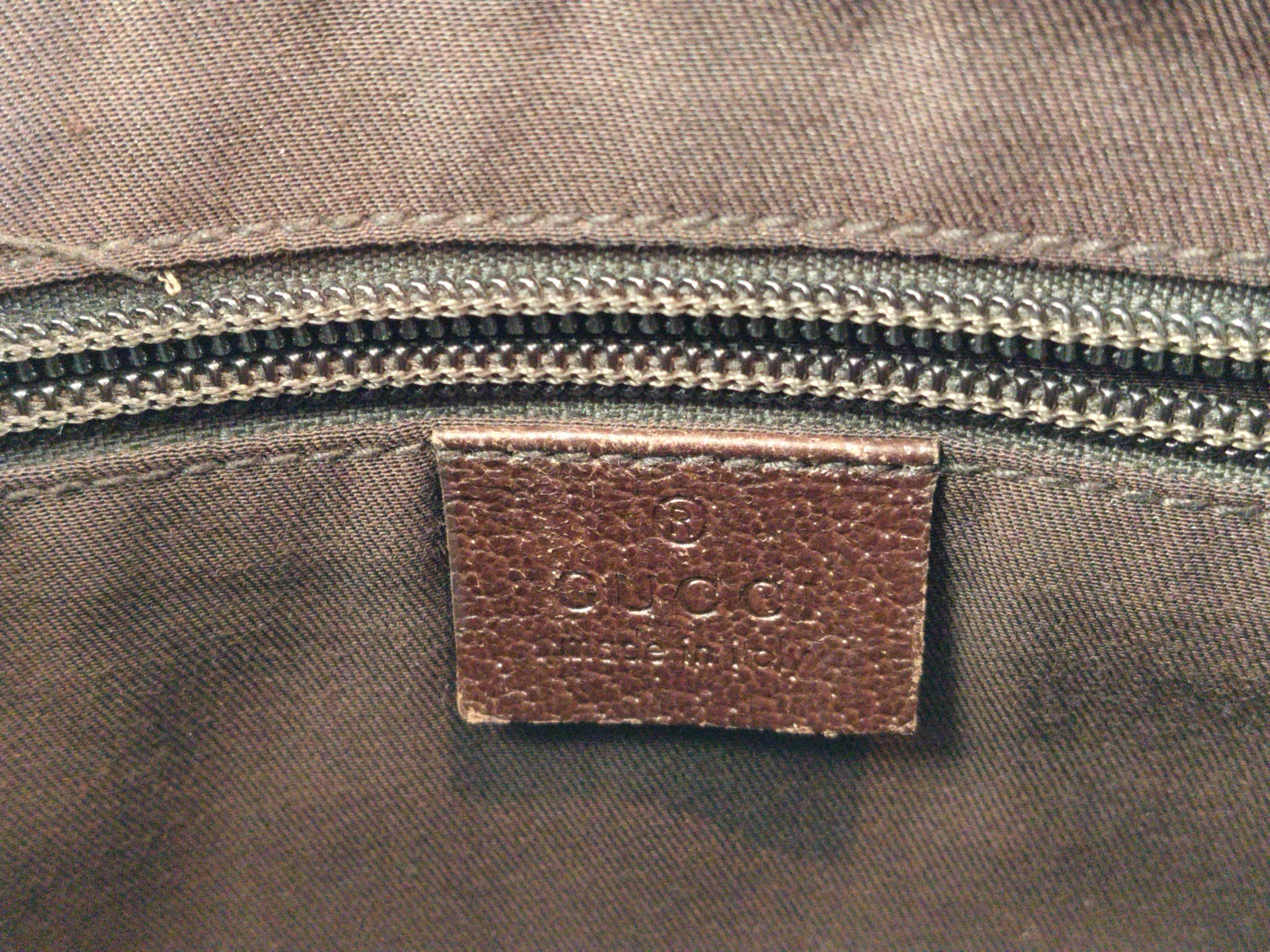 GG Canvas Gucci GG Sherry Shoulder Bag — view 11