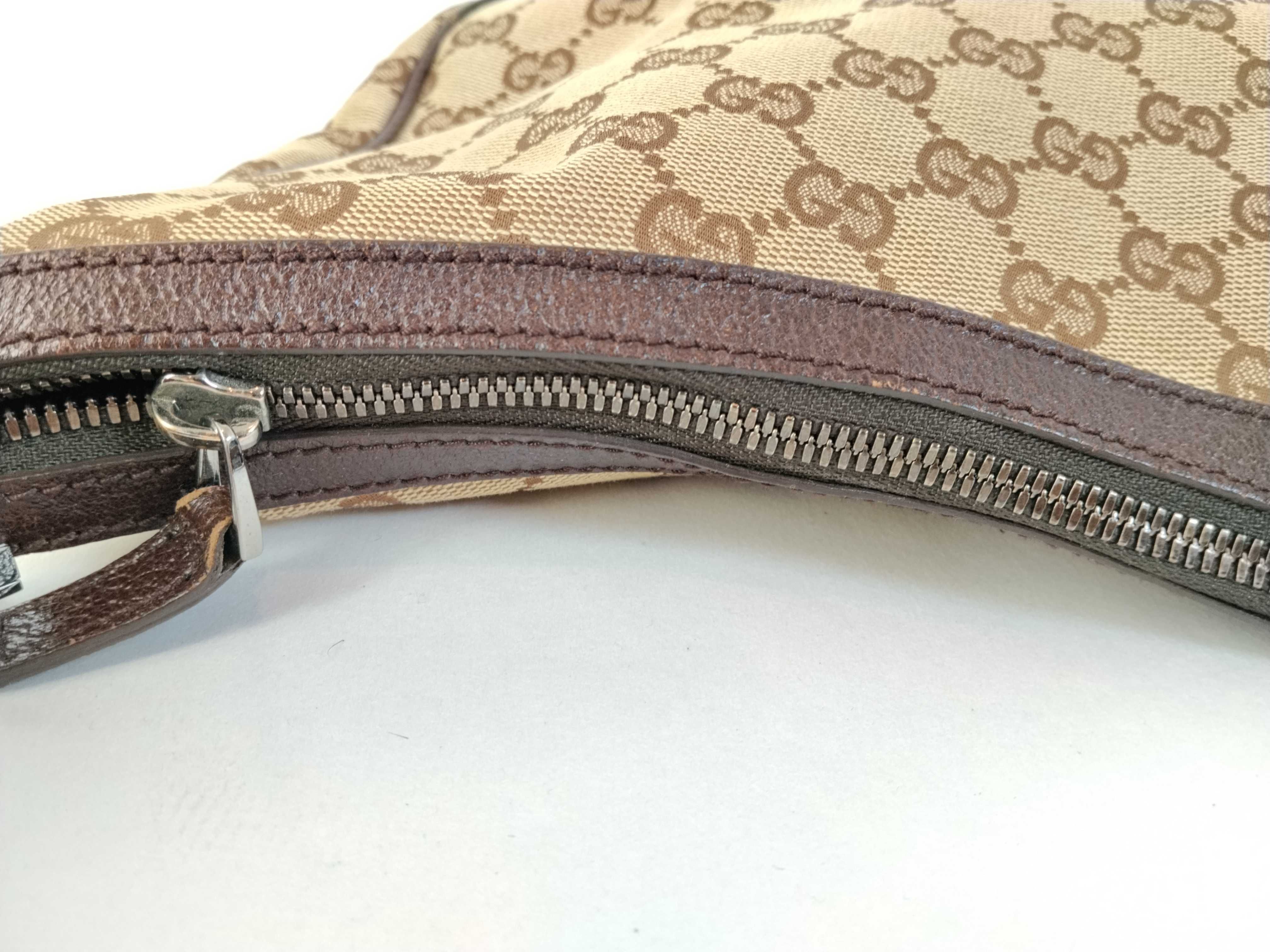 GG Canvas Gucci GG Sherry Shoulder Bag — view 8