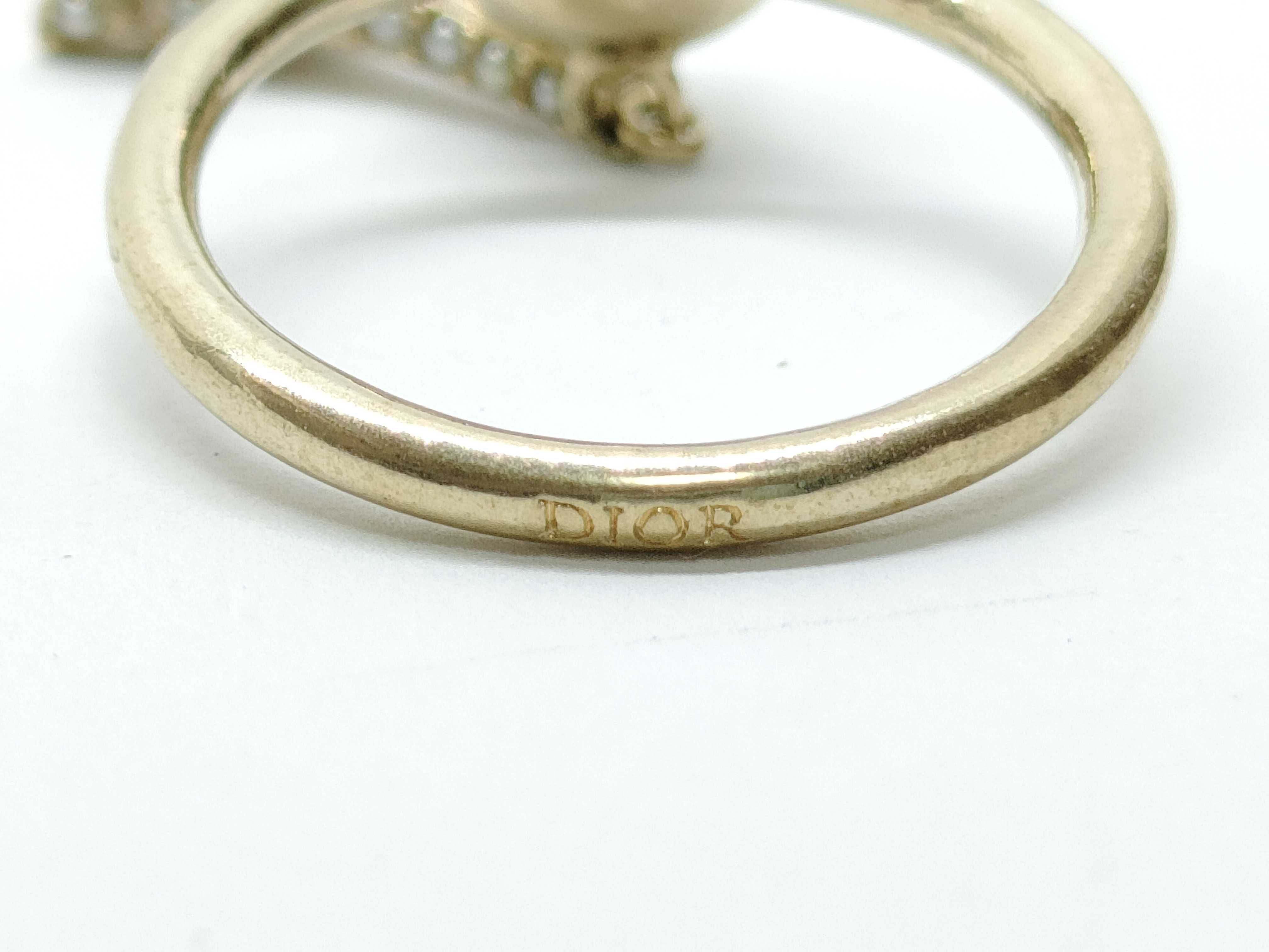 Resin Pearl Eiffel Tower Ring 3.1g Ring — view 5
