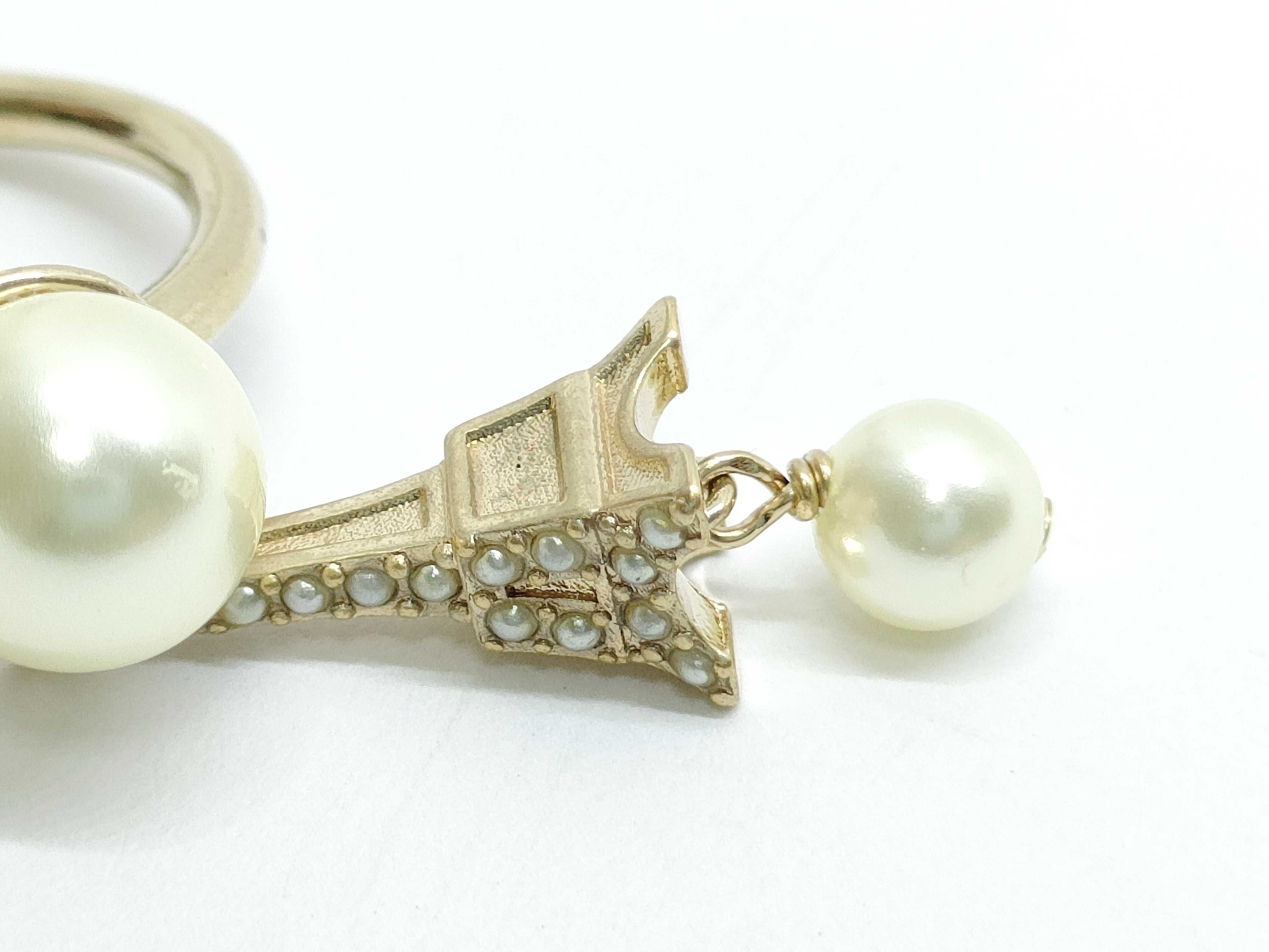 Resin Pearl Eiffel Tower Ring 3.1g Ring — view 9