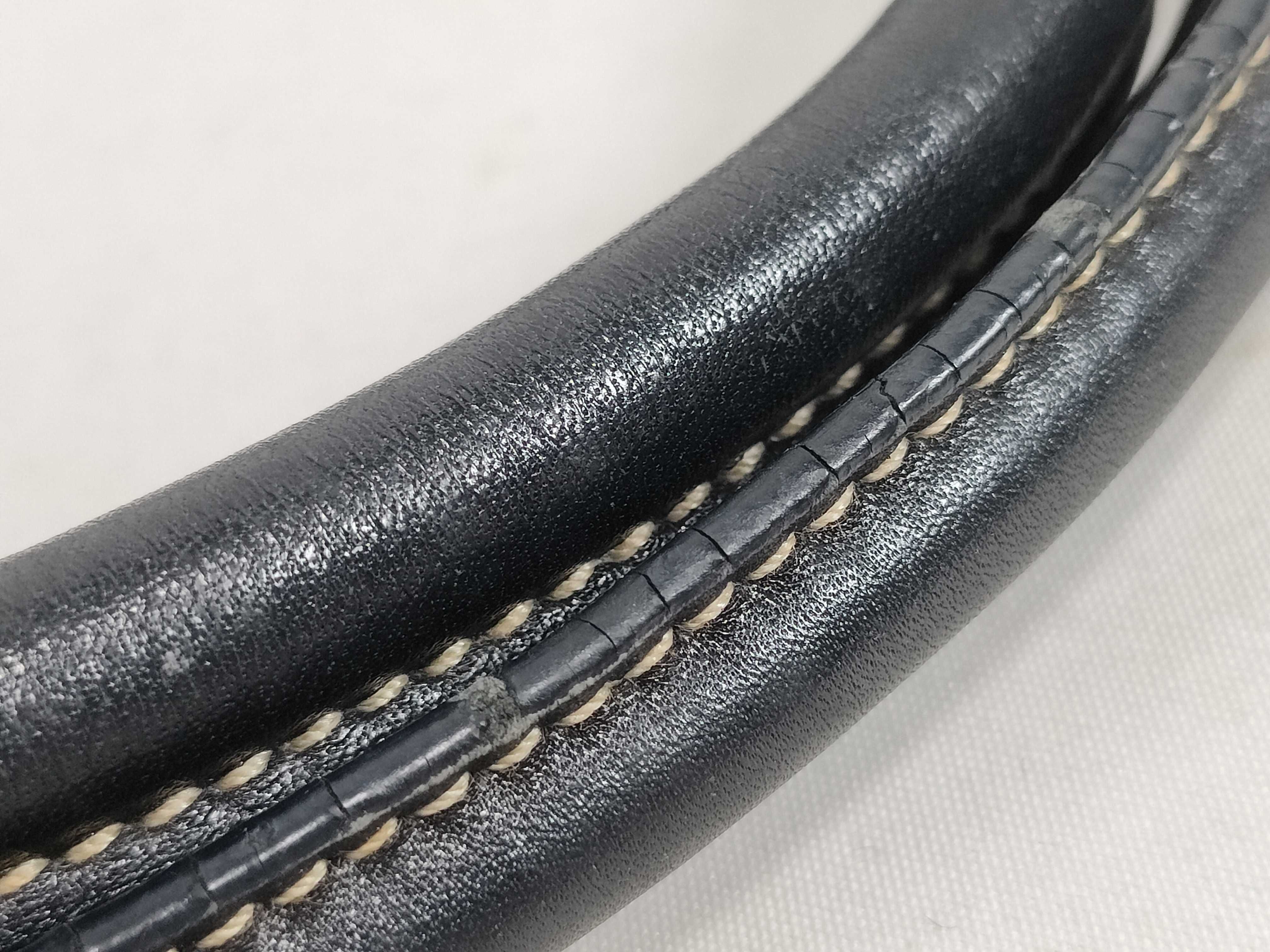 Nylon Prada Nylon Leather Lock Hardware One Shoulder Bag — view 4
