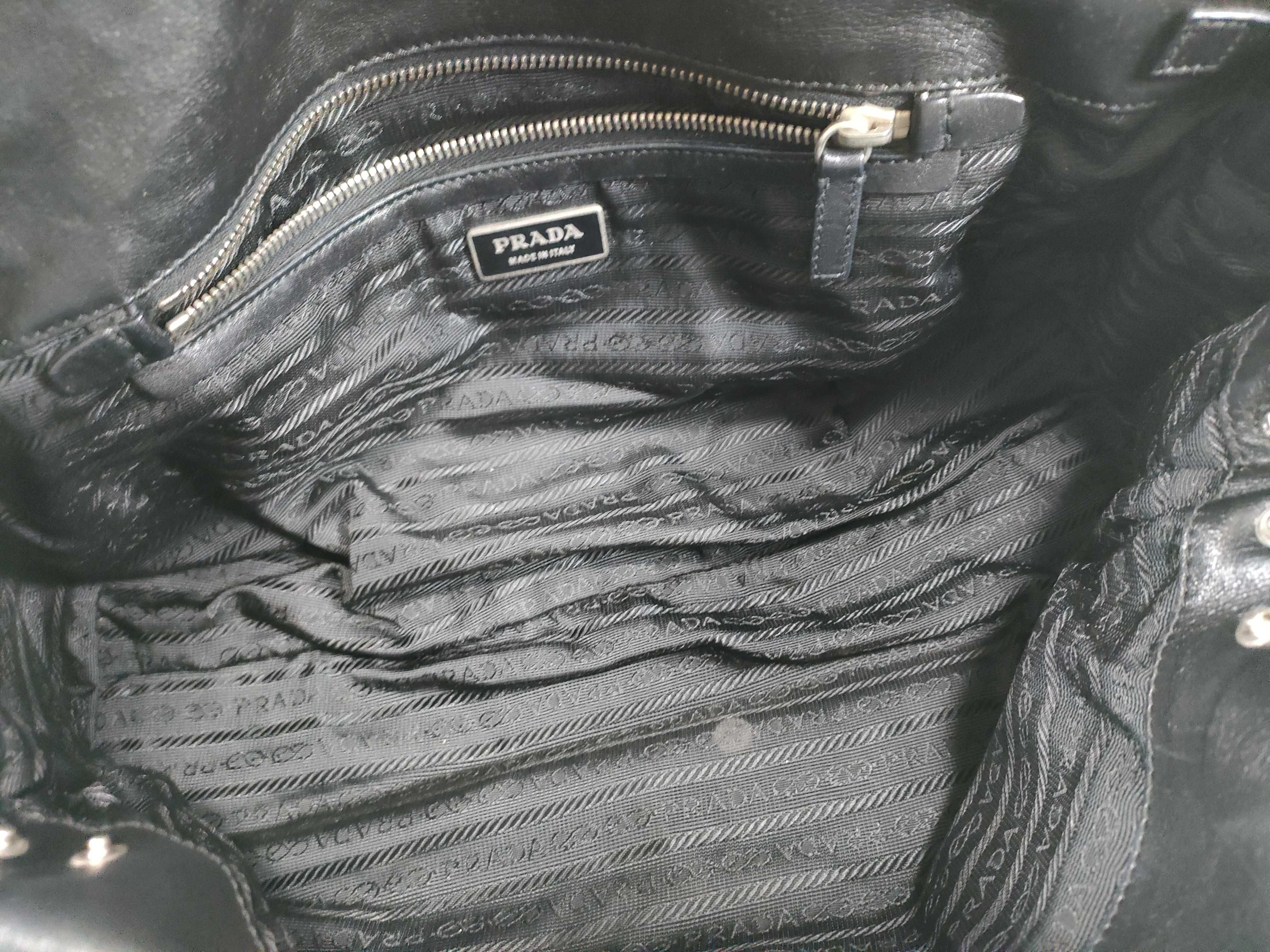 Nylon Prada Nylon Leather Lock Hardware One Shoulder Bag — view 10