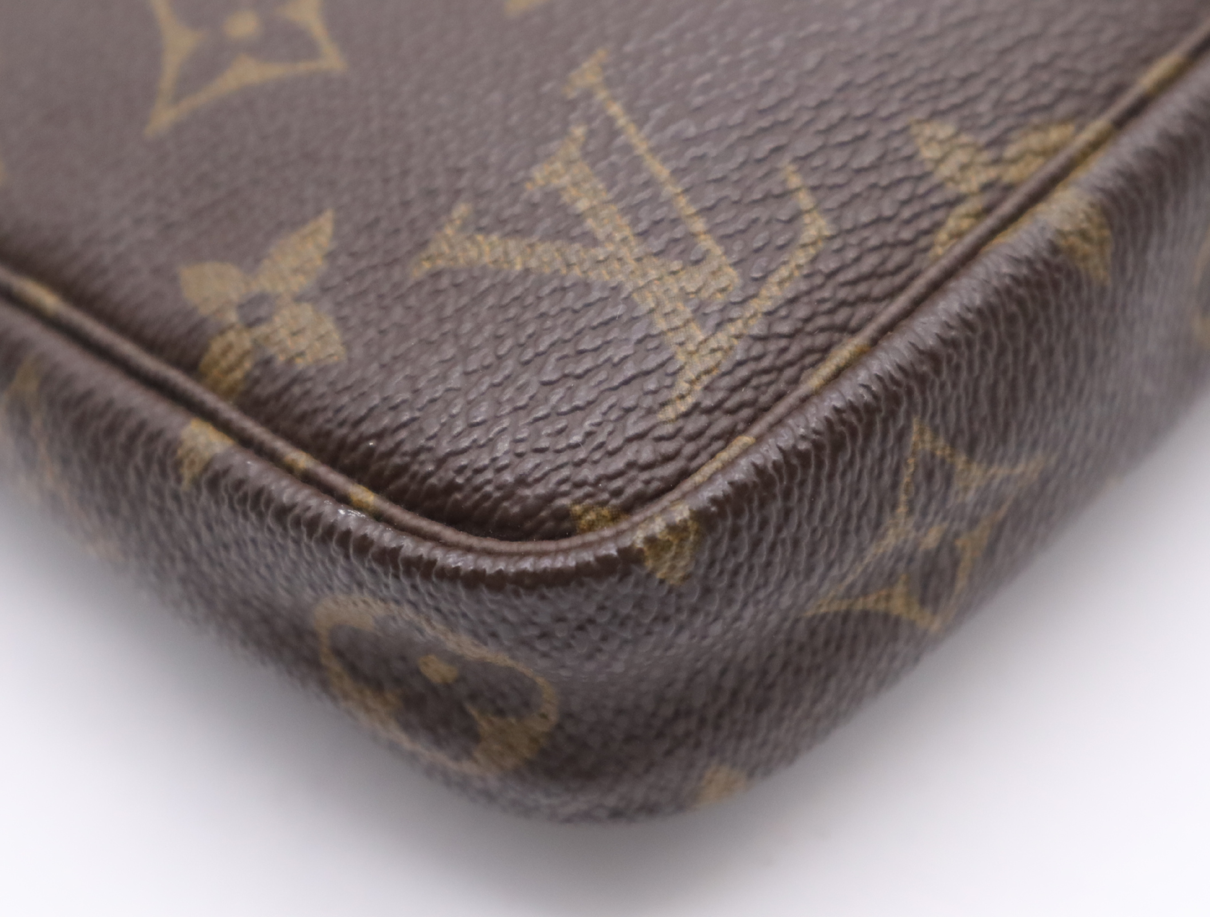M51980 Monogram Pochette Accessoires Pouch — view 6