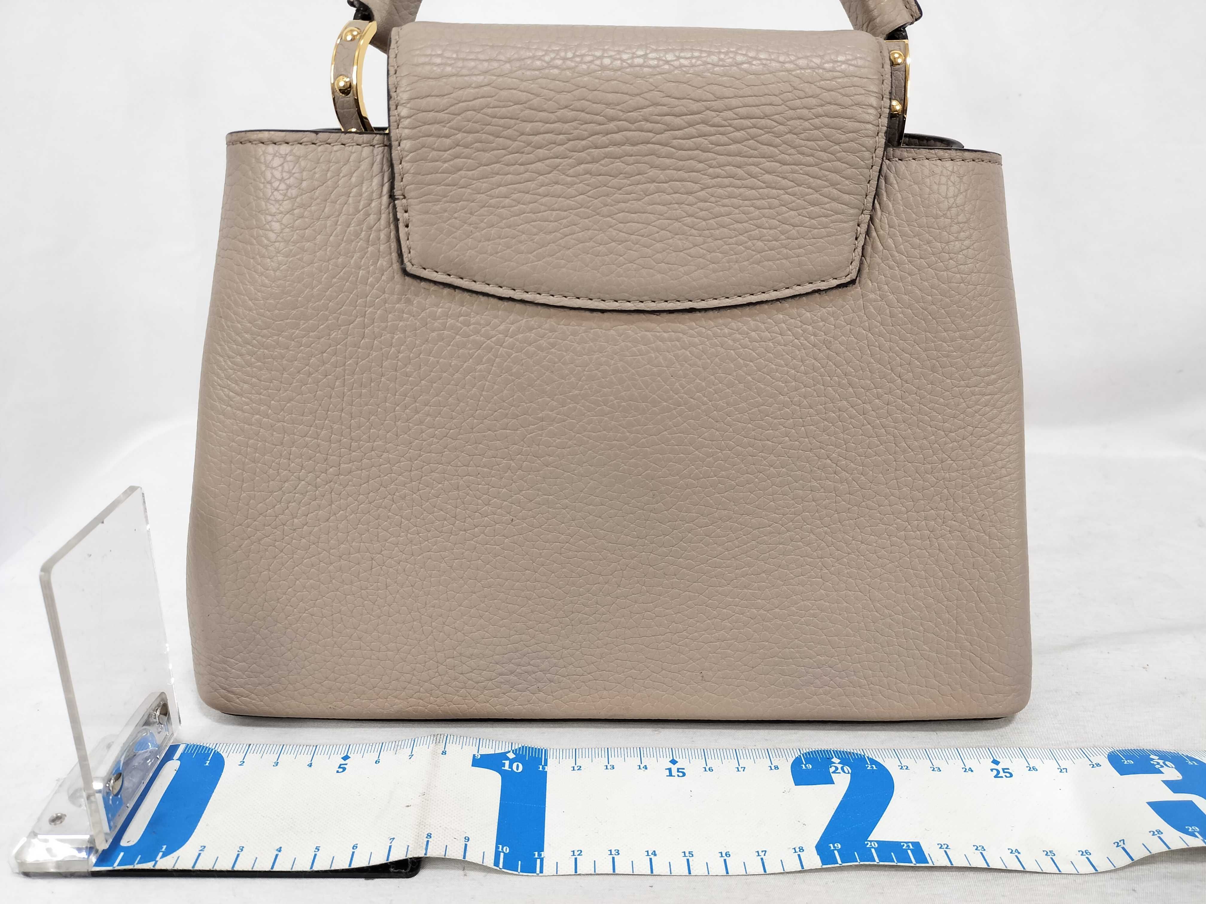 Capucines BB M94634 Galet Taurillon Leather Handbag — view 2