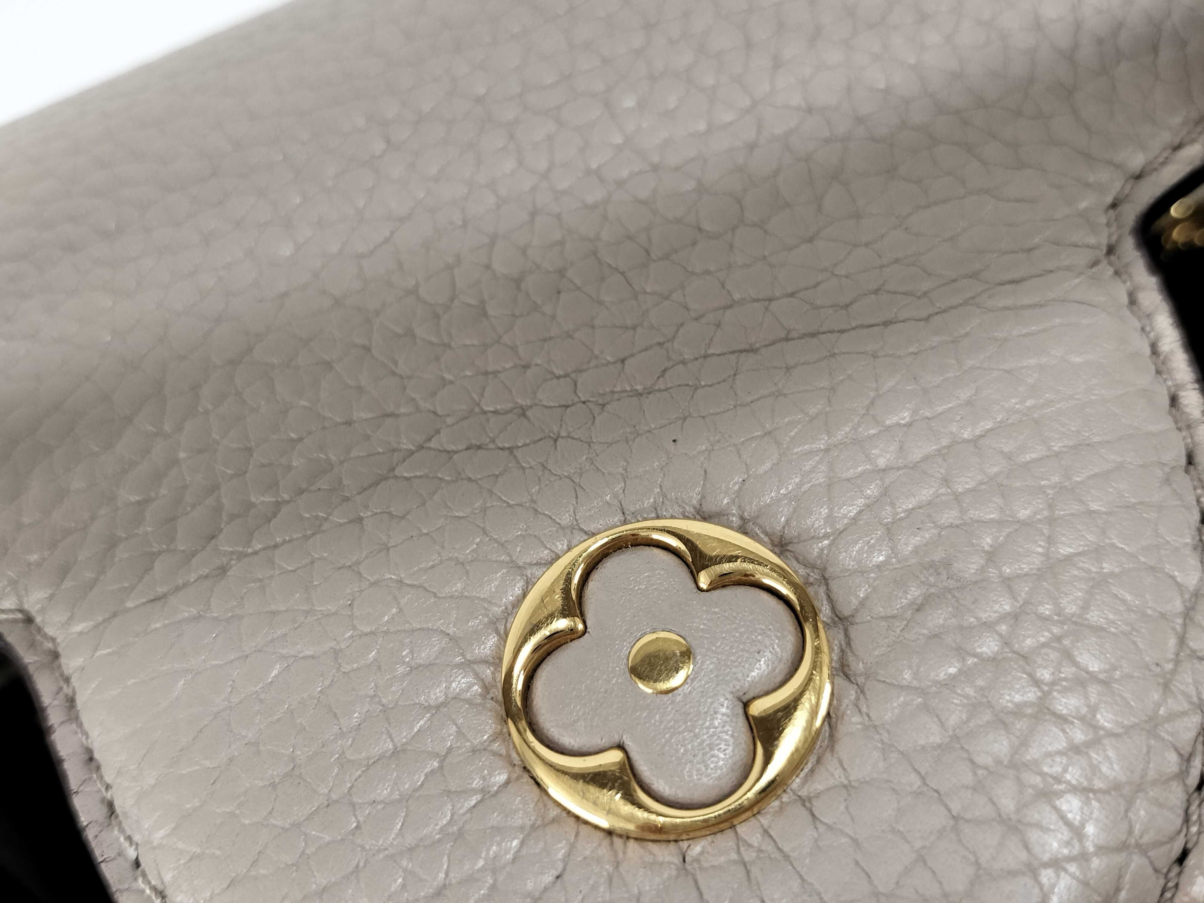Capucines BB M94634 Galet Taurillon Leather Handbag — view 12