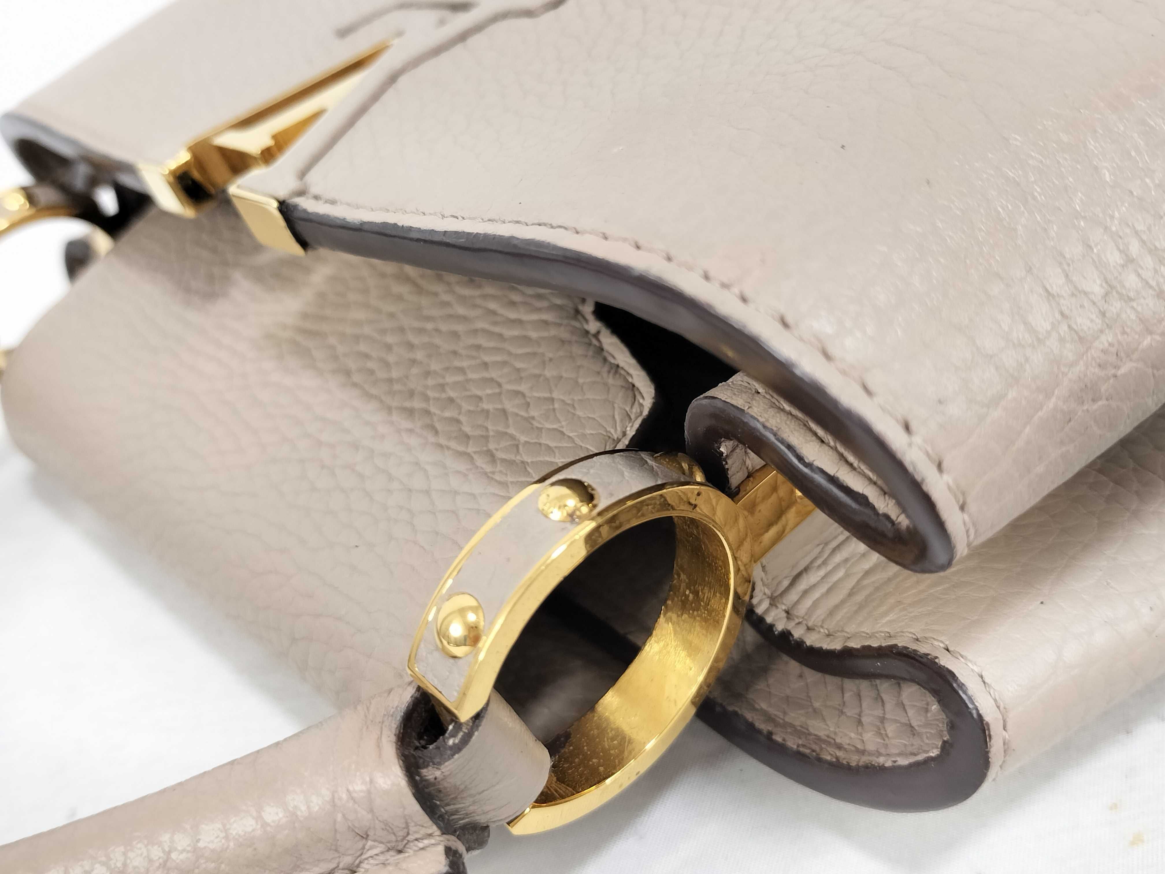 Capucines BB M94634 Galet Taurillon Leather Handbag — view 5