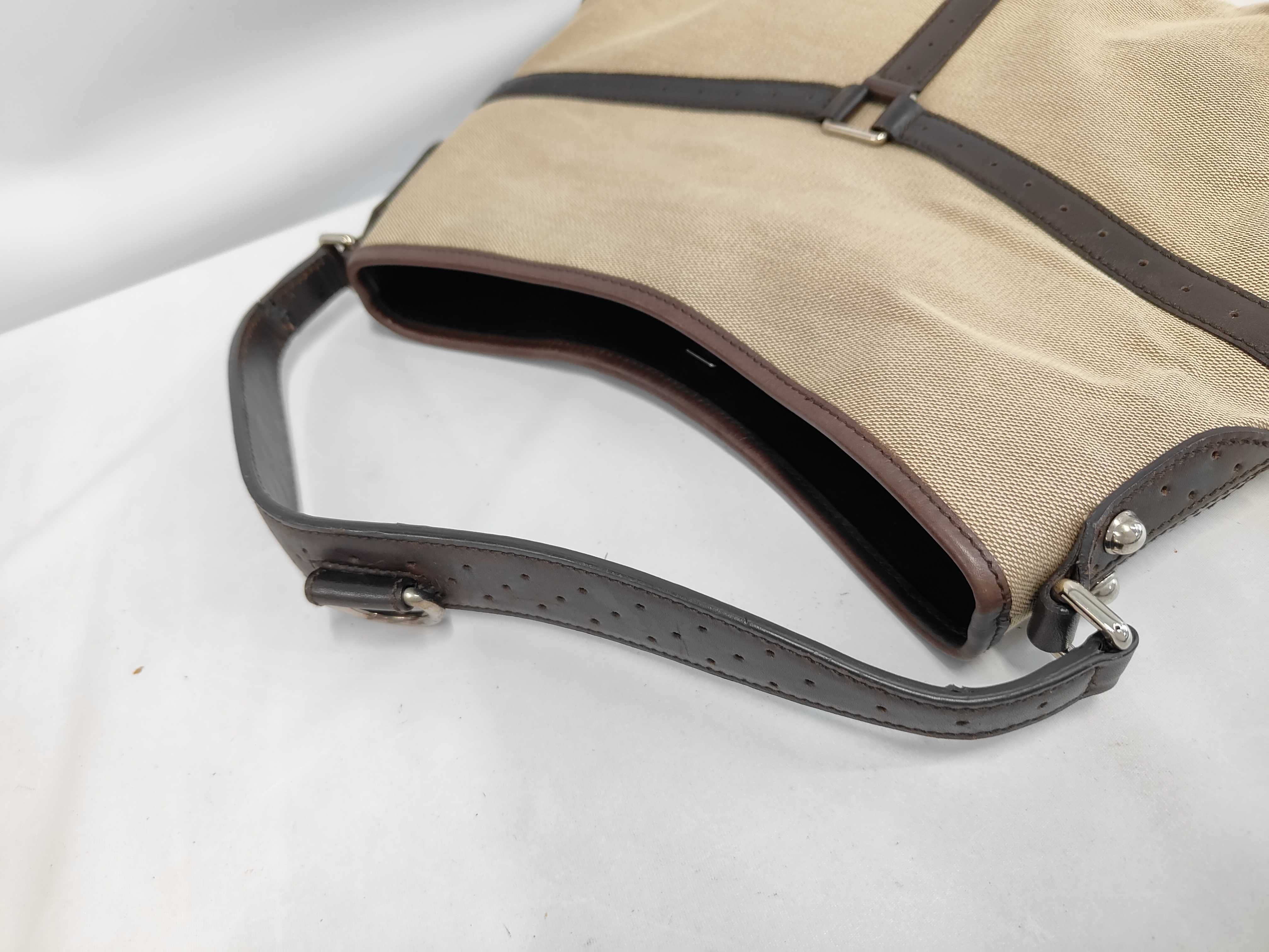 Interlocking Canvas Leather Hand Shoulder Bag — view 5