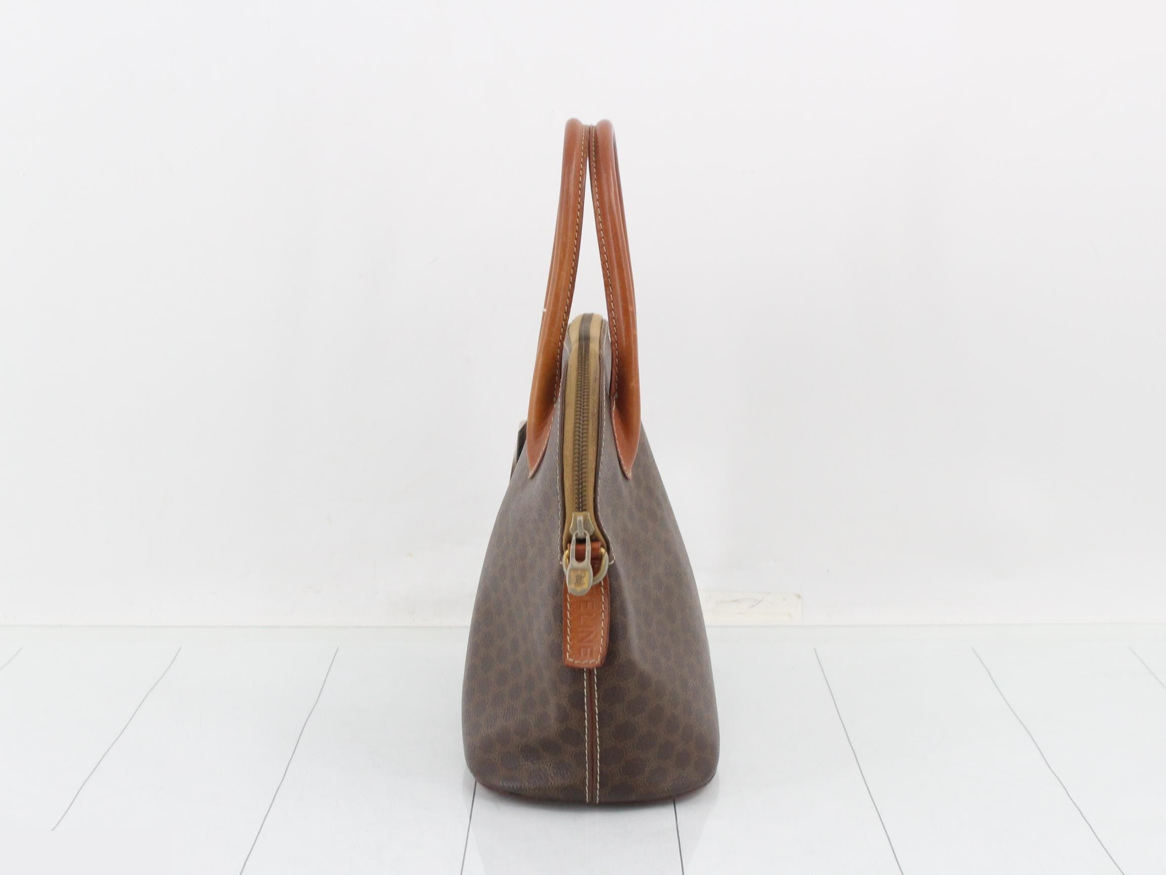 handbag — view 4