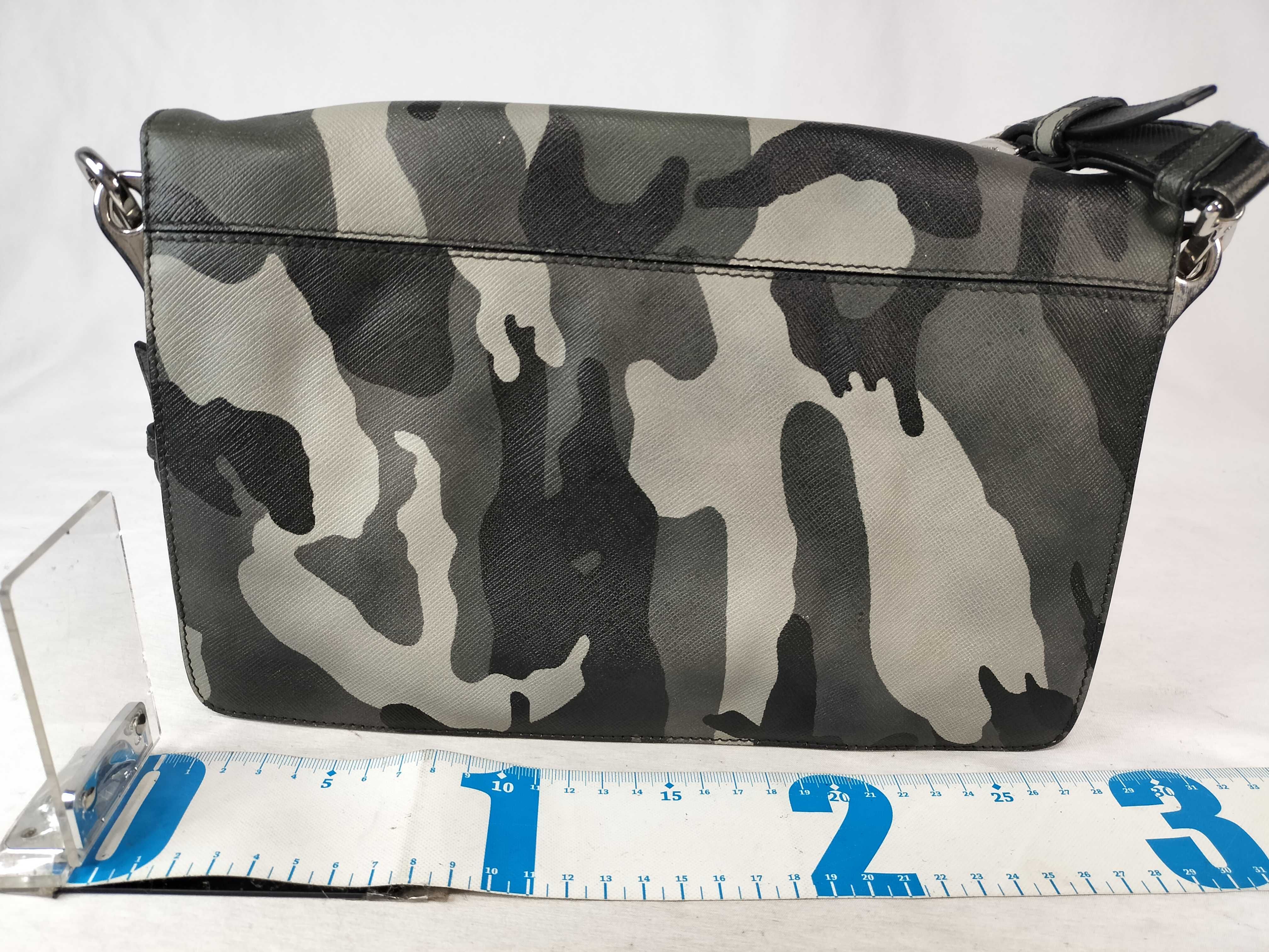 One-Shoulder Bag Key 2 Clochette Prada Shoulder Bag — view 2
