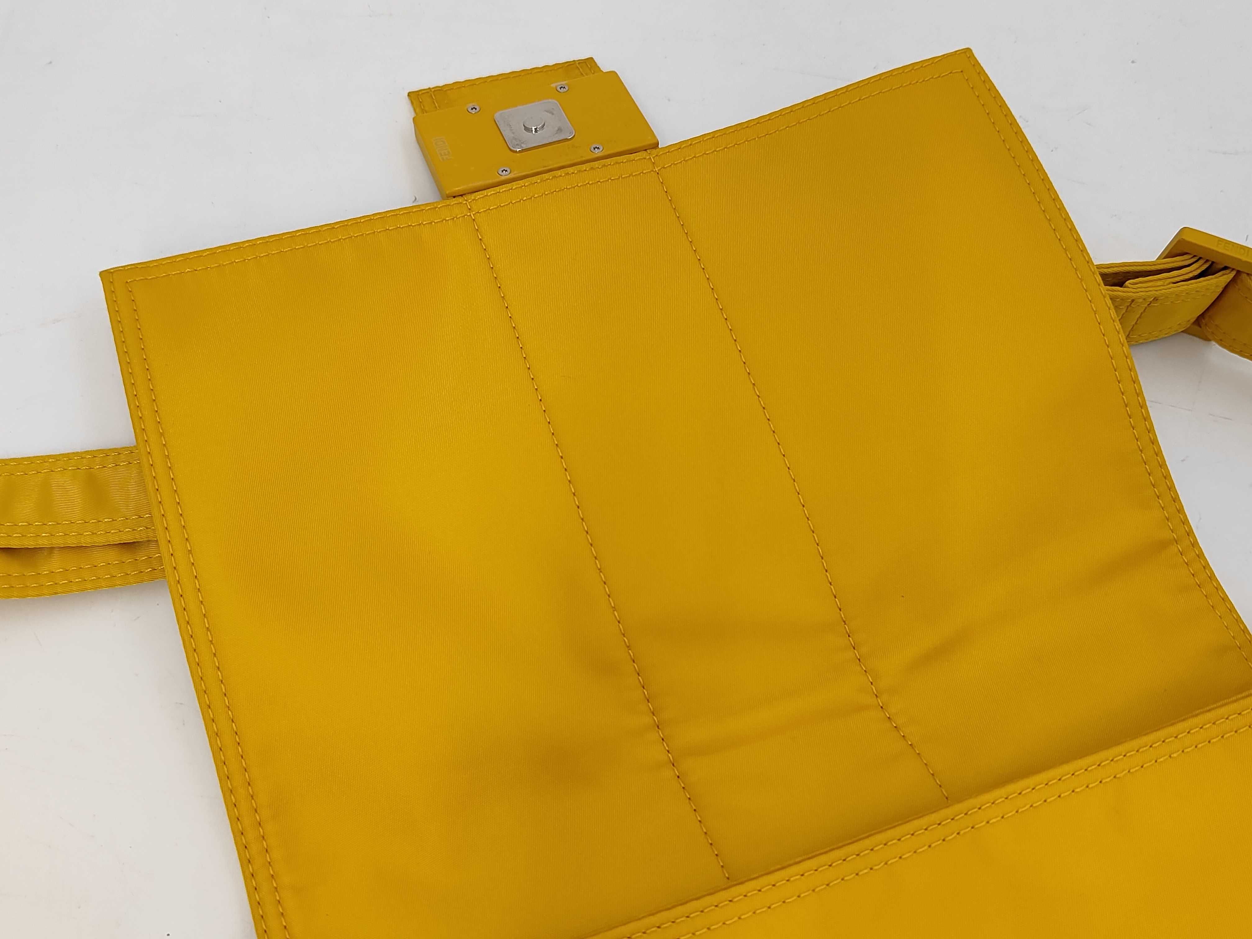 Mamma Nylon Shoulder Bag — view 10
