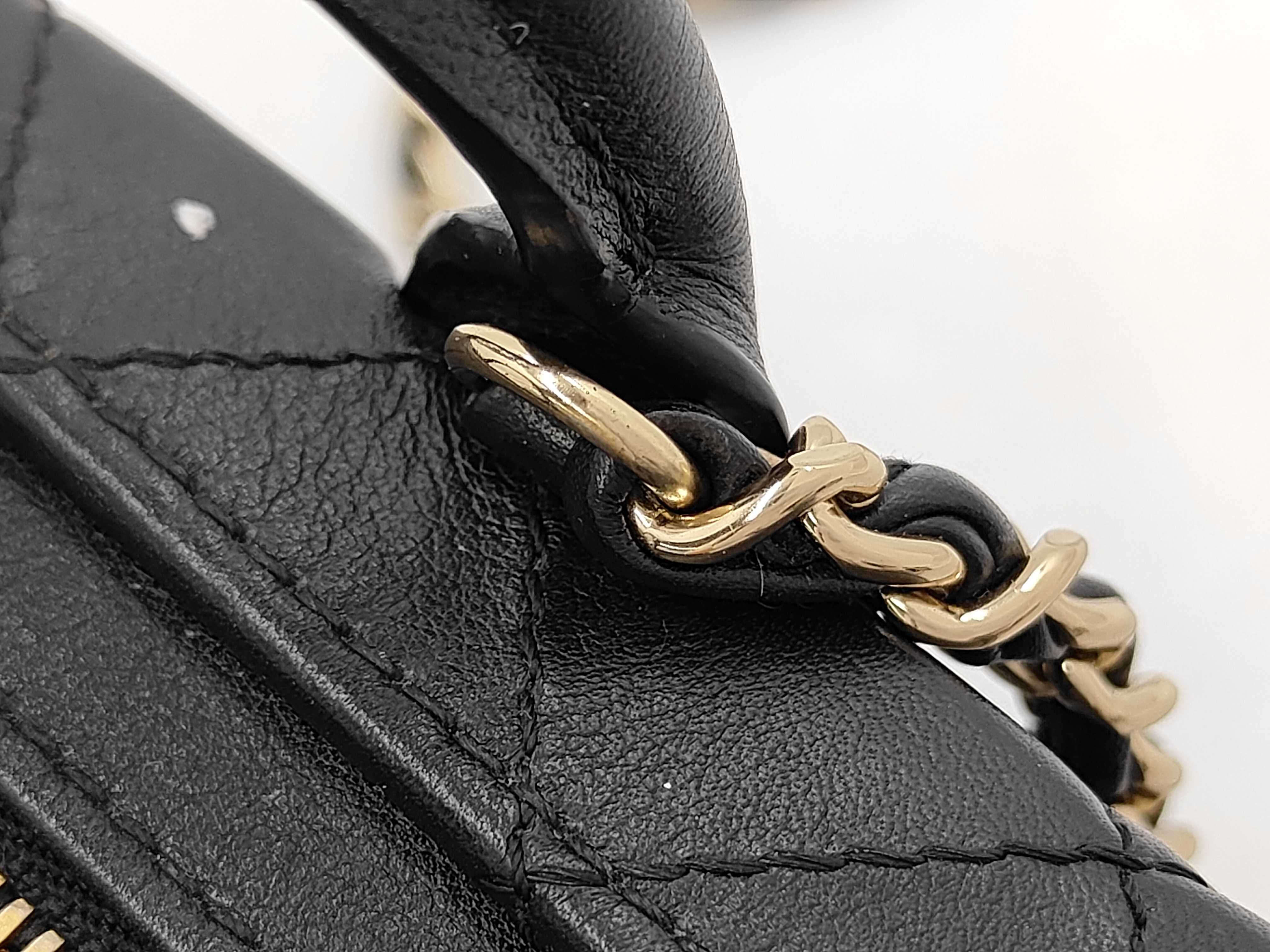 CC Filigree Small Vanity Case Shoulder Bag AS3344 Black Gold Hardware Calfskin Women's Shoulder Bag — view 5