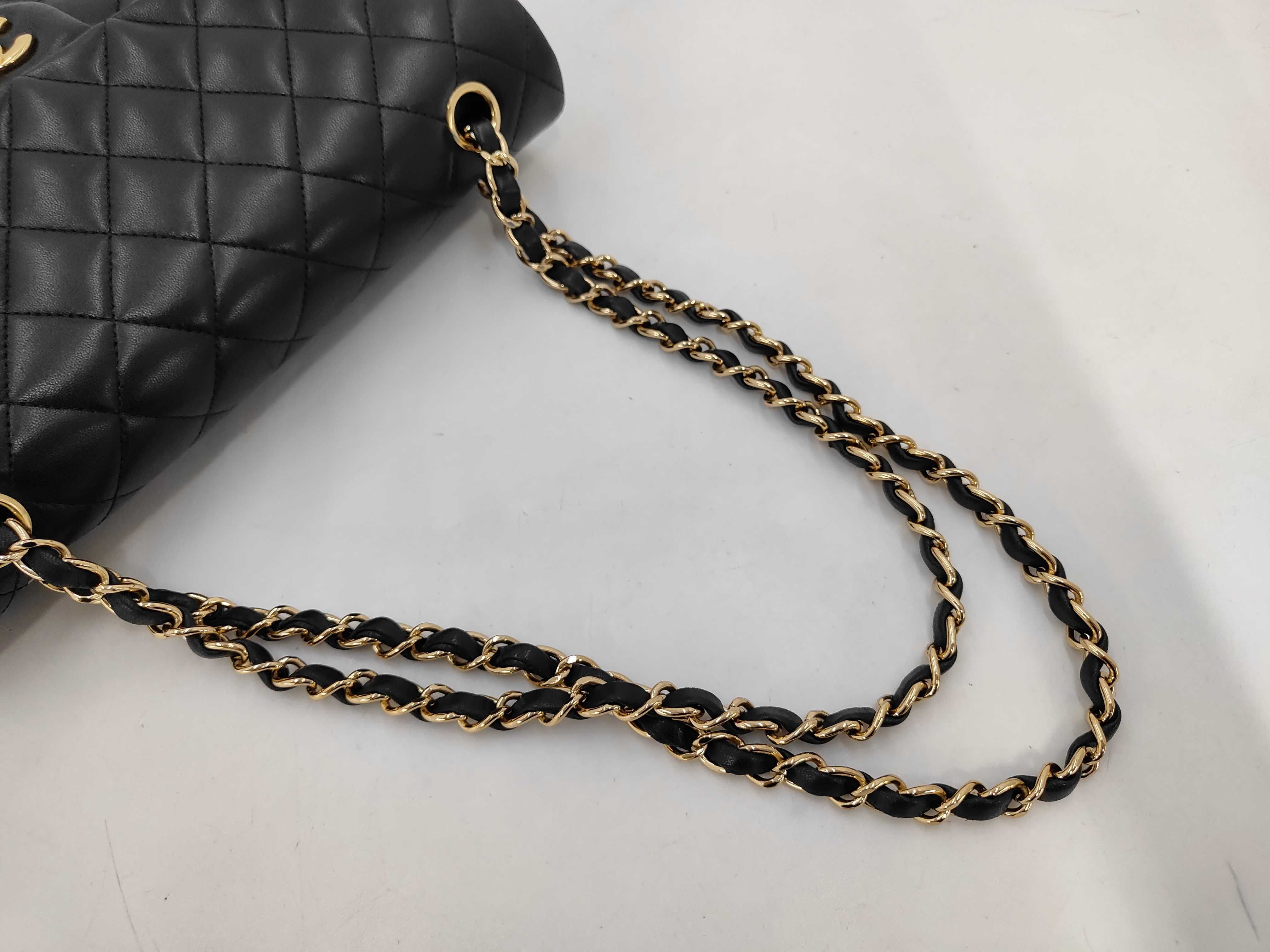 Matelassé 25 Double Flap Double Chain Lambskin Shoulder Bag — view 5