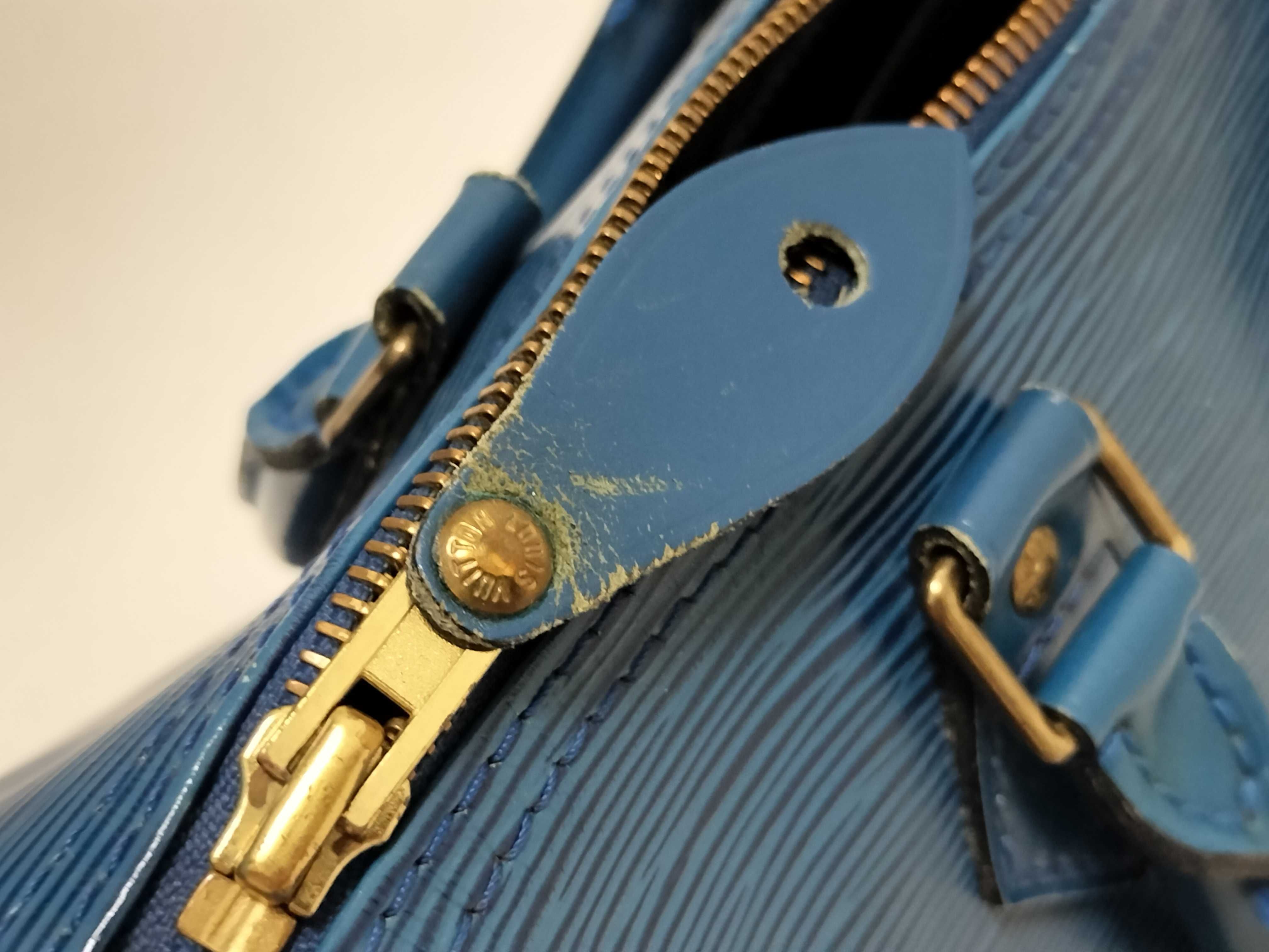 Epi Speedy 25 Handbag with Key and Padlock — view 13