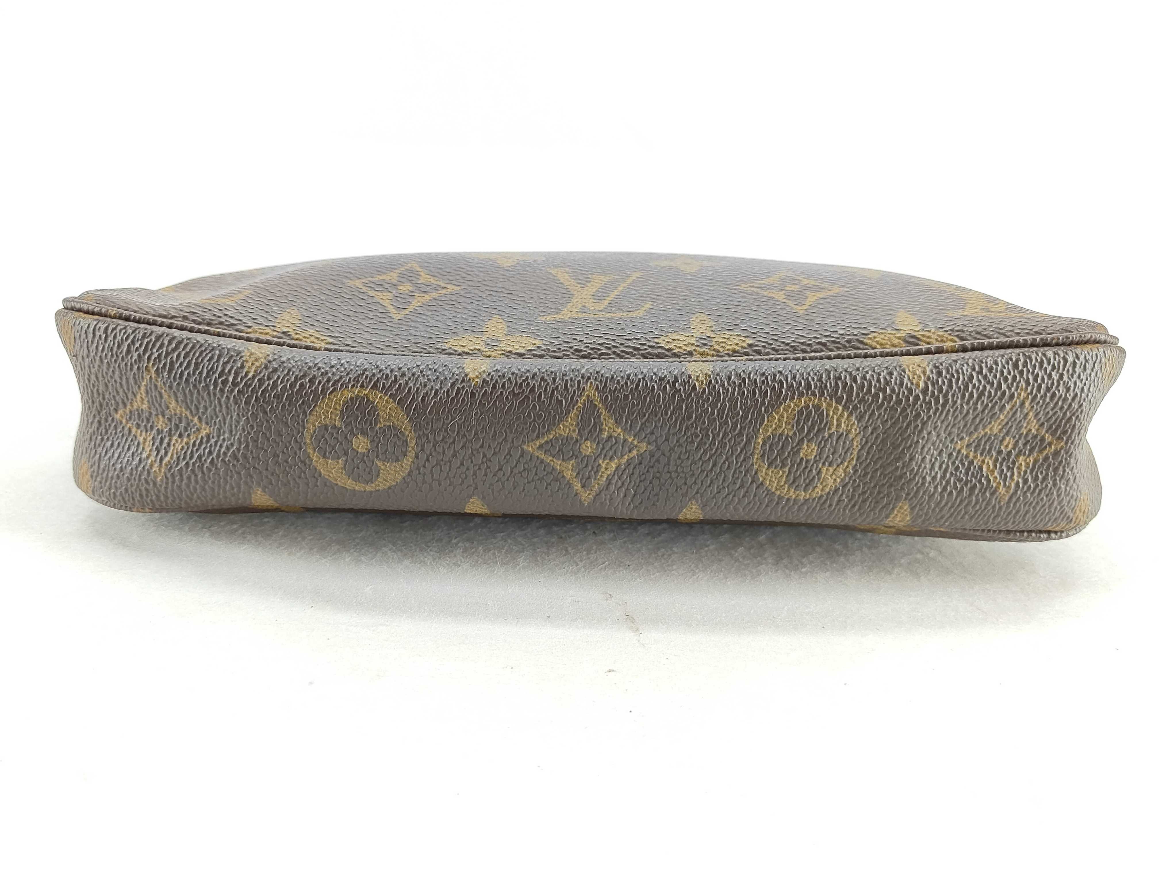 Monogram Pochette Accessoires M51980 VI0010 Brown Pouch — view 10