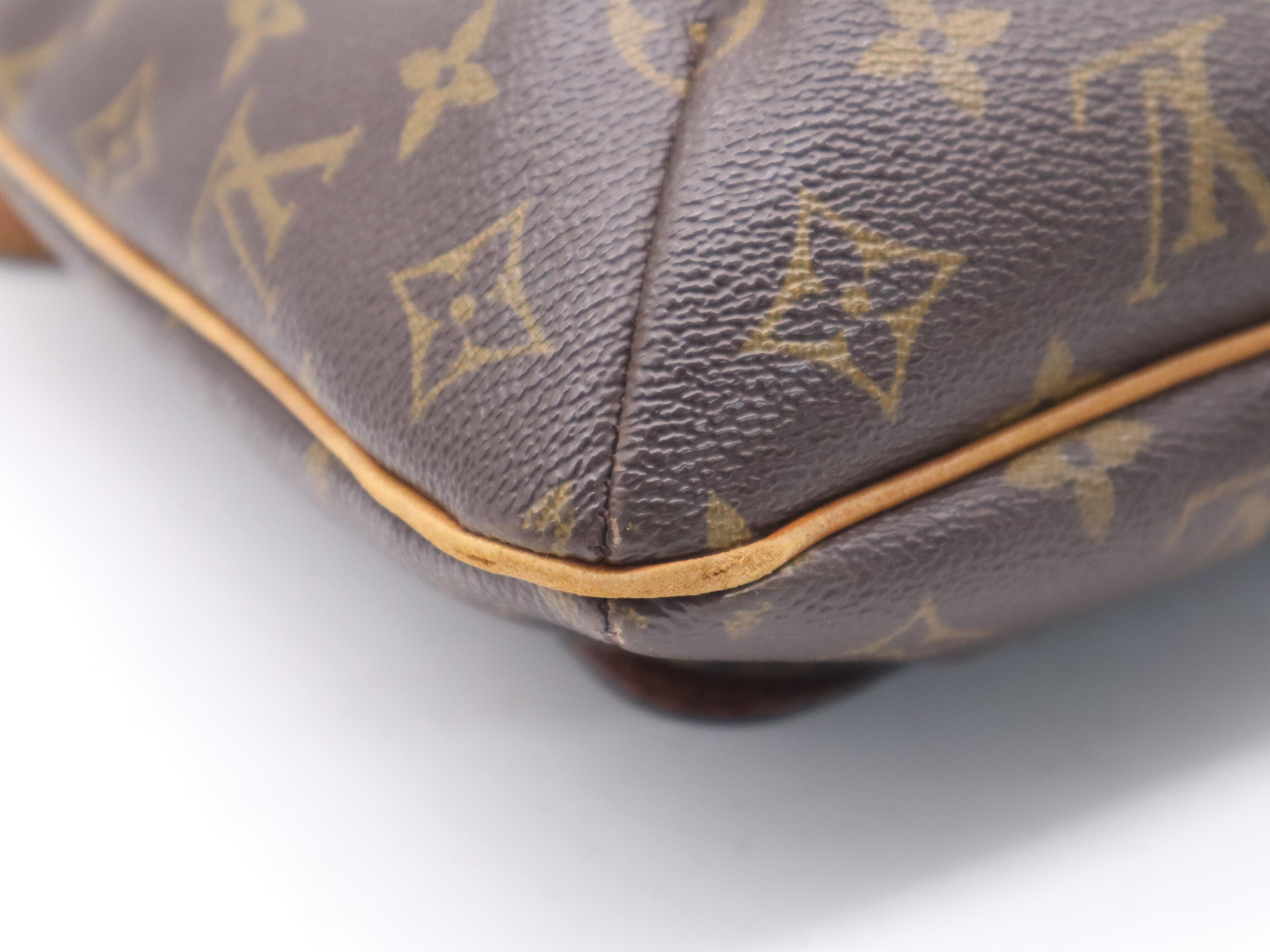 M51256 Monogram Musette Shoulder Bag — view 9