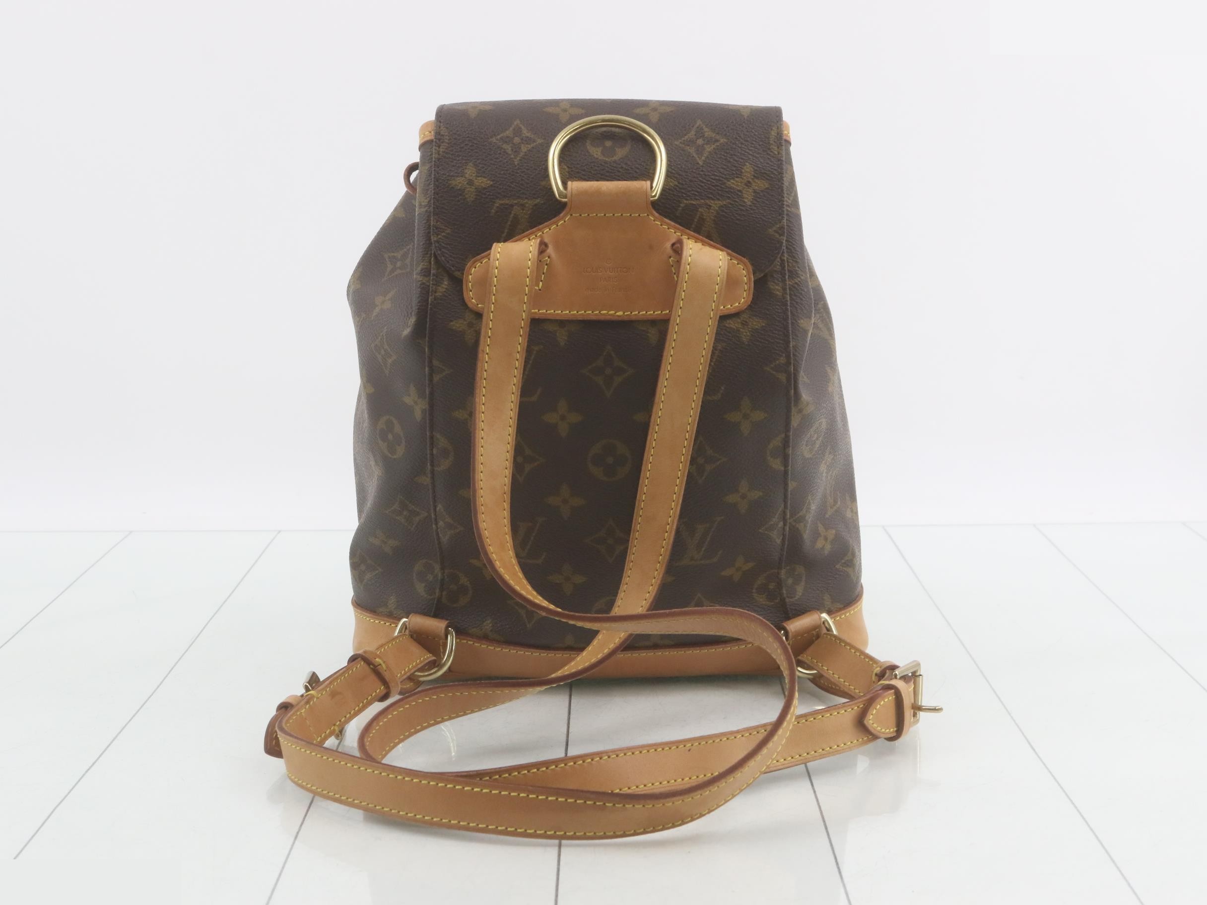 LV Monogram Montsouris MM Backpack M51136 — view 2
