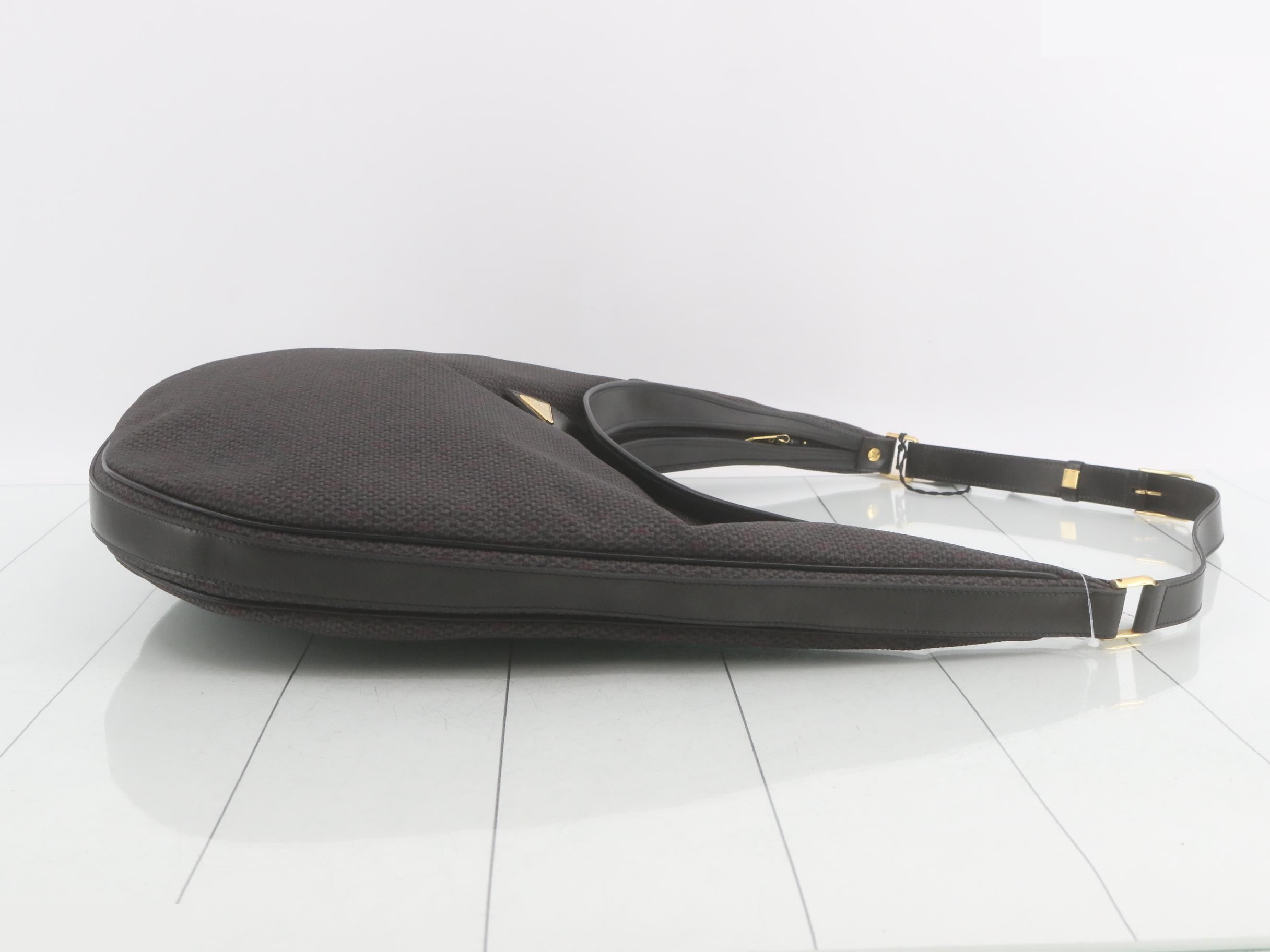 Unused, stored bag — view 3