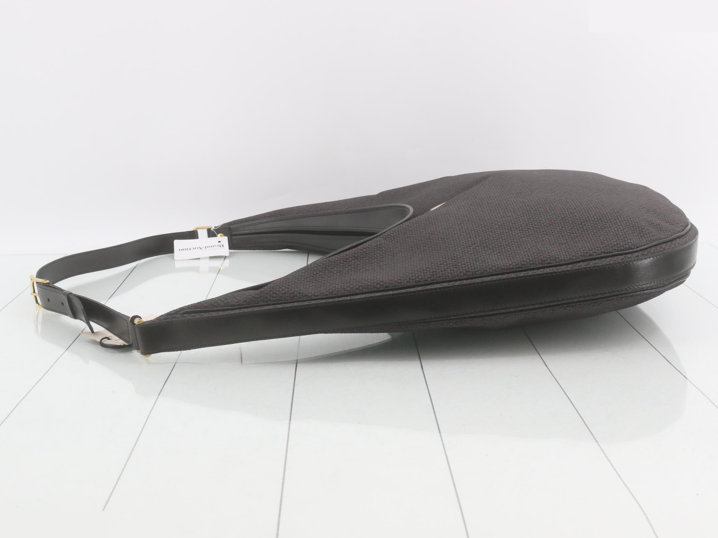 Unused, stored bag — view 4