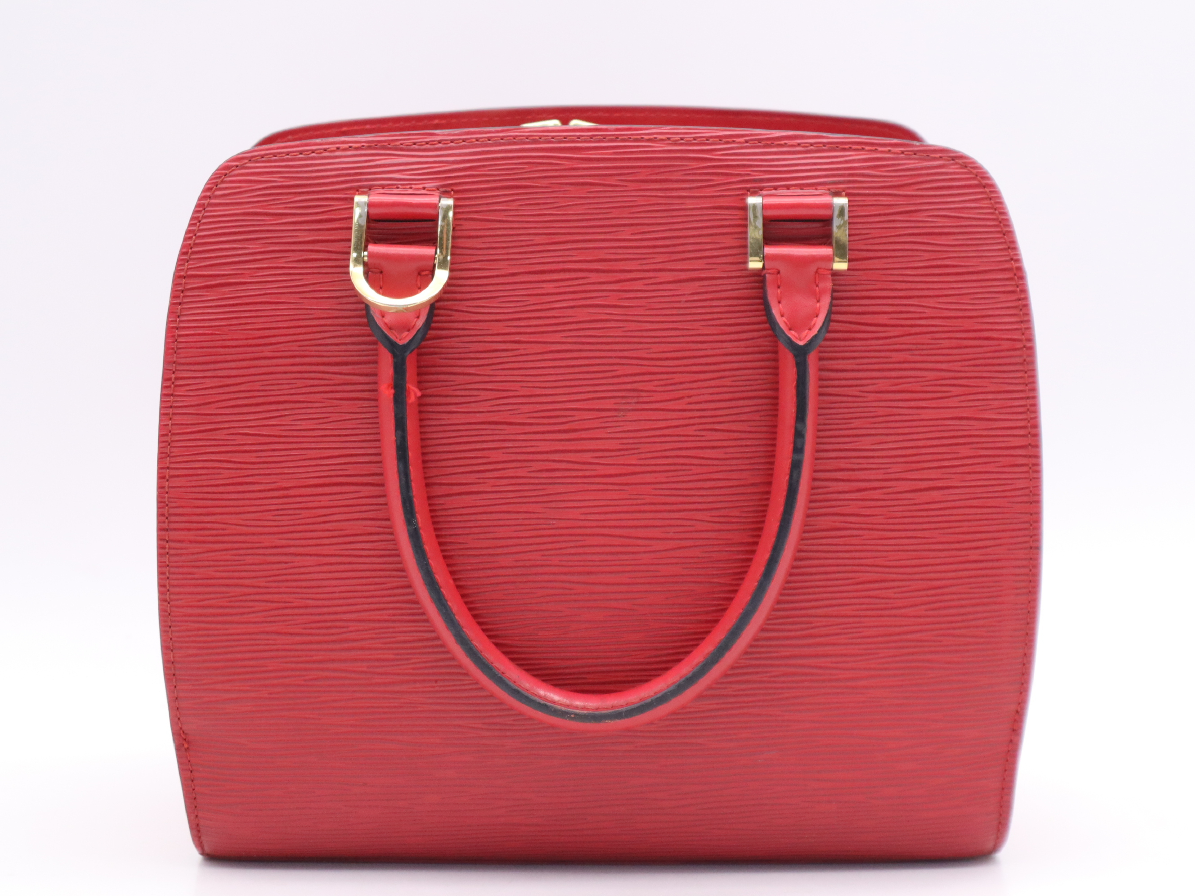 M52057 Epi Pont Neuf Castilian Red Handbag — view 2
