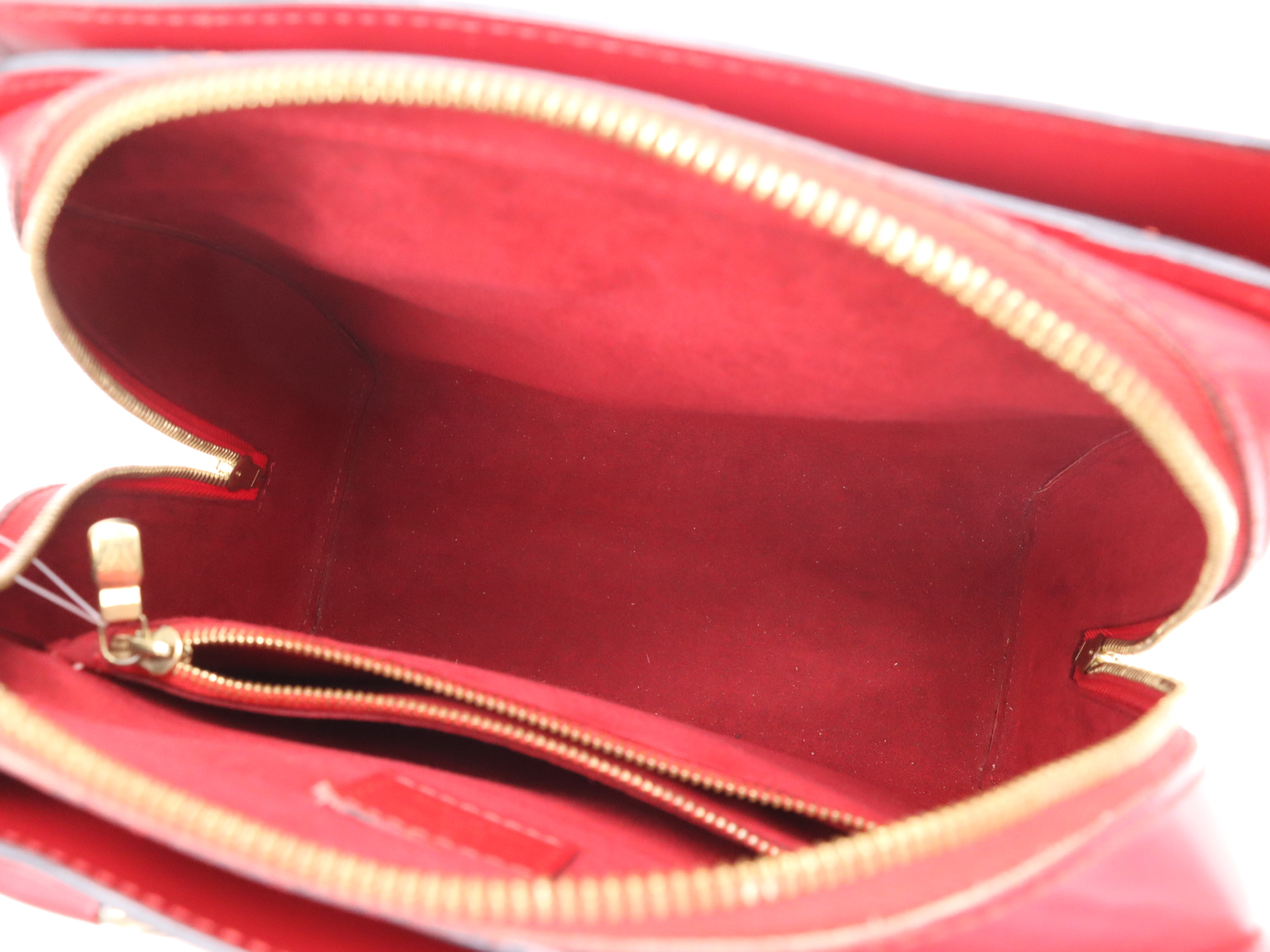 M52057 Epi Pont Neuf Castilian Red Handbag — view 12