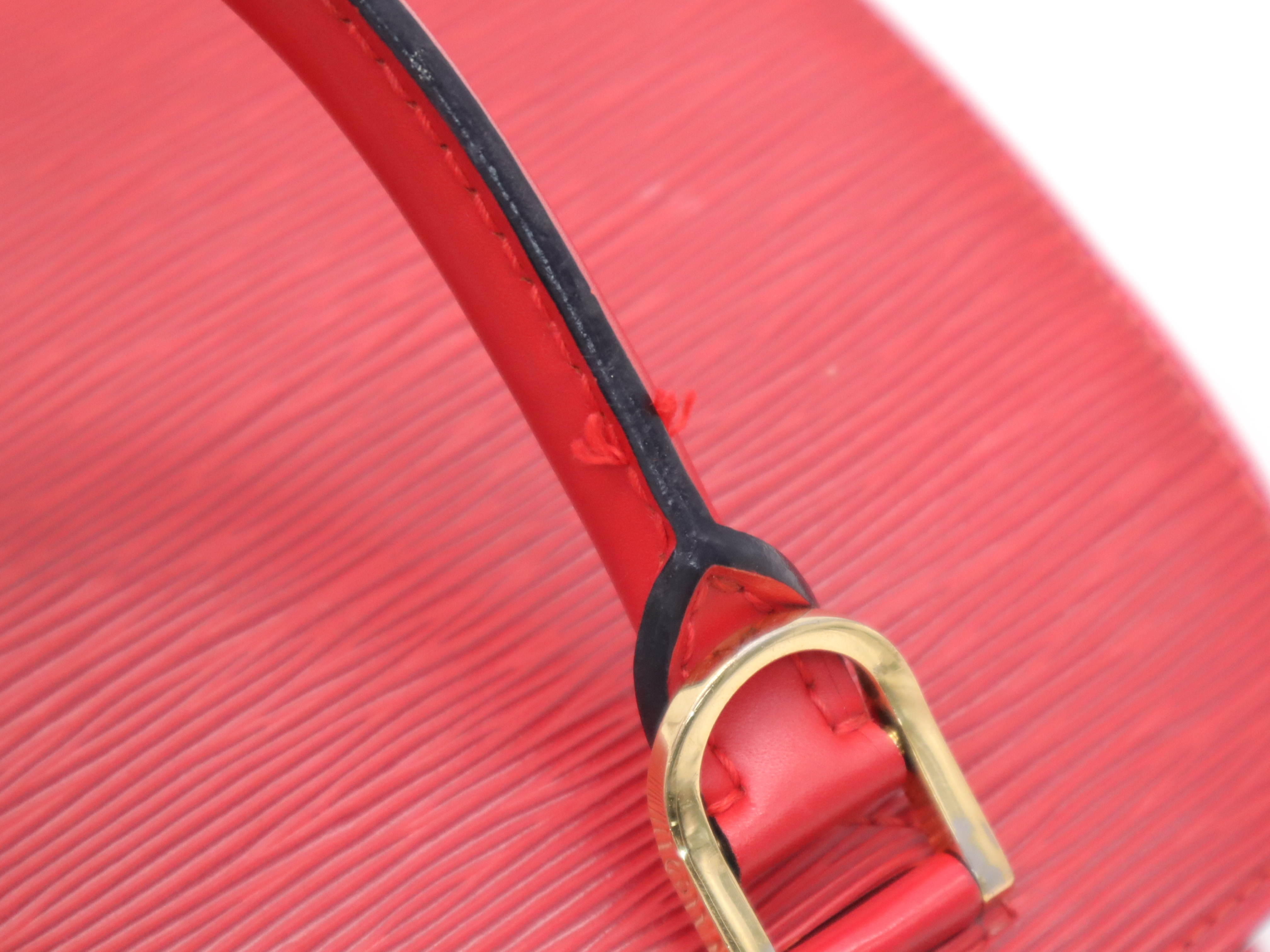 M52057 Epi Pont Neuf Castilian Red Handbag — view 9
