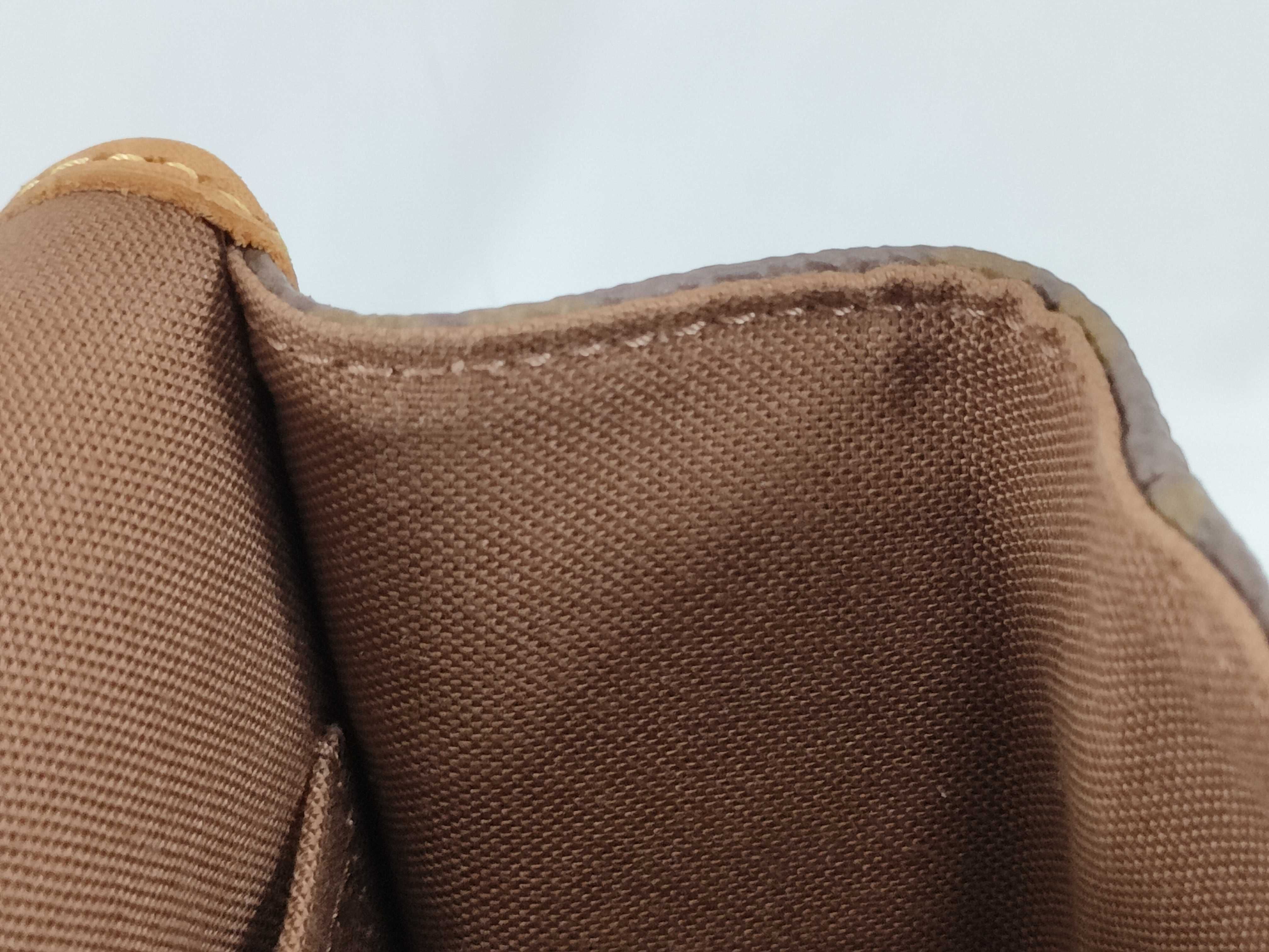 Monogram Louis Vuitton Messenger PM Bosphore M40106 MI3088 Shoulder Bag — view 9